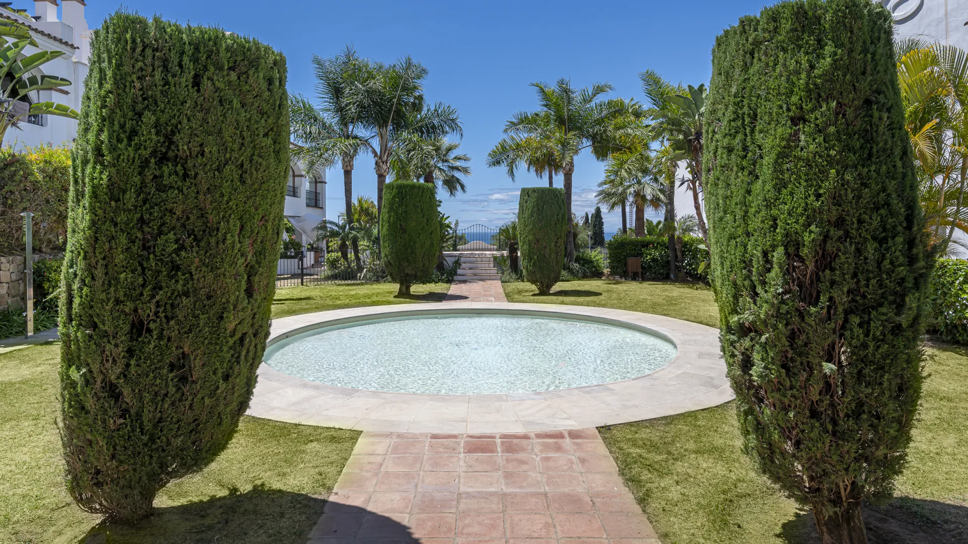 Comprar apartamento planta baja en Montebello Hills