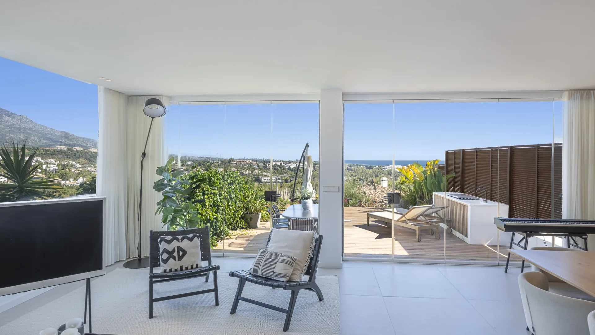 Se vende apartamento planta baja en Palacetes Los Belvederes
