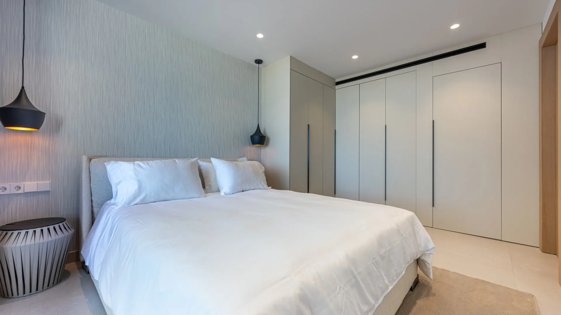 Apartamento en venta con 3 dormitorios en Palacetes Los Belvederes
