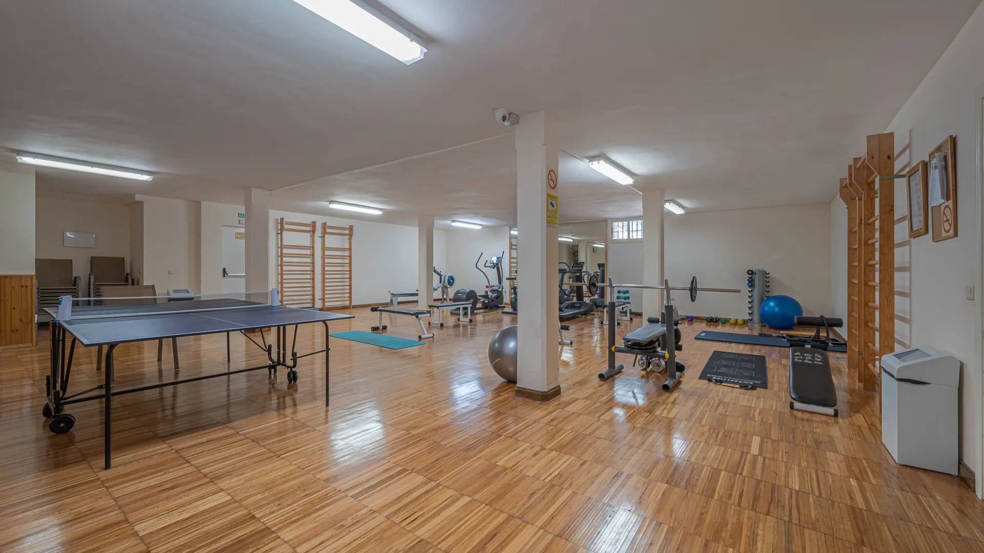 Apartamento en venta con 3 dormitorios en Palacetes Los Belvederes