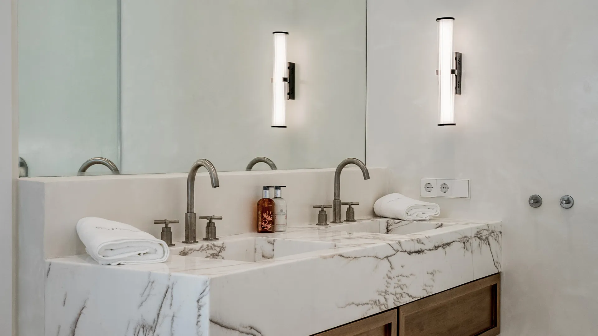 5 bedrooms duplex penthouse in Costa Nagüeles I for sale