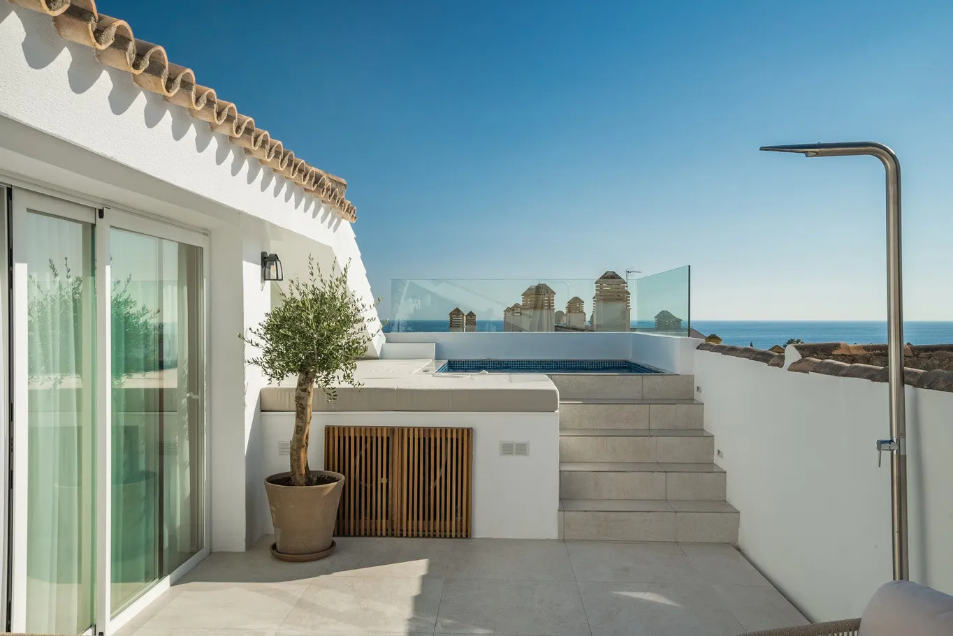 5 bedrooms duplex penthouse in Costa Nagüeles I for sale