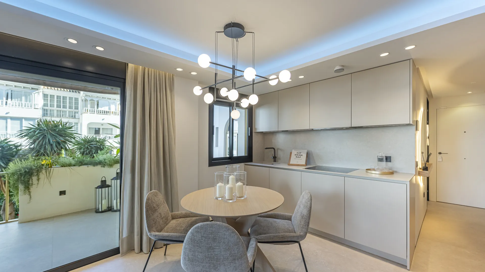 Apartamento con 2 dormitorios en venta en Zona Casino
