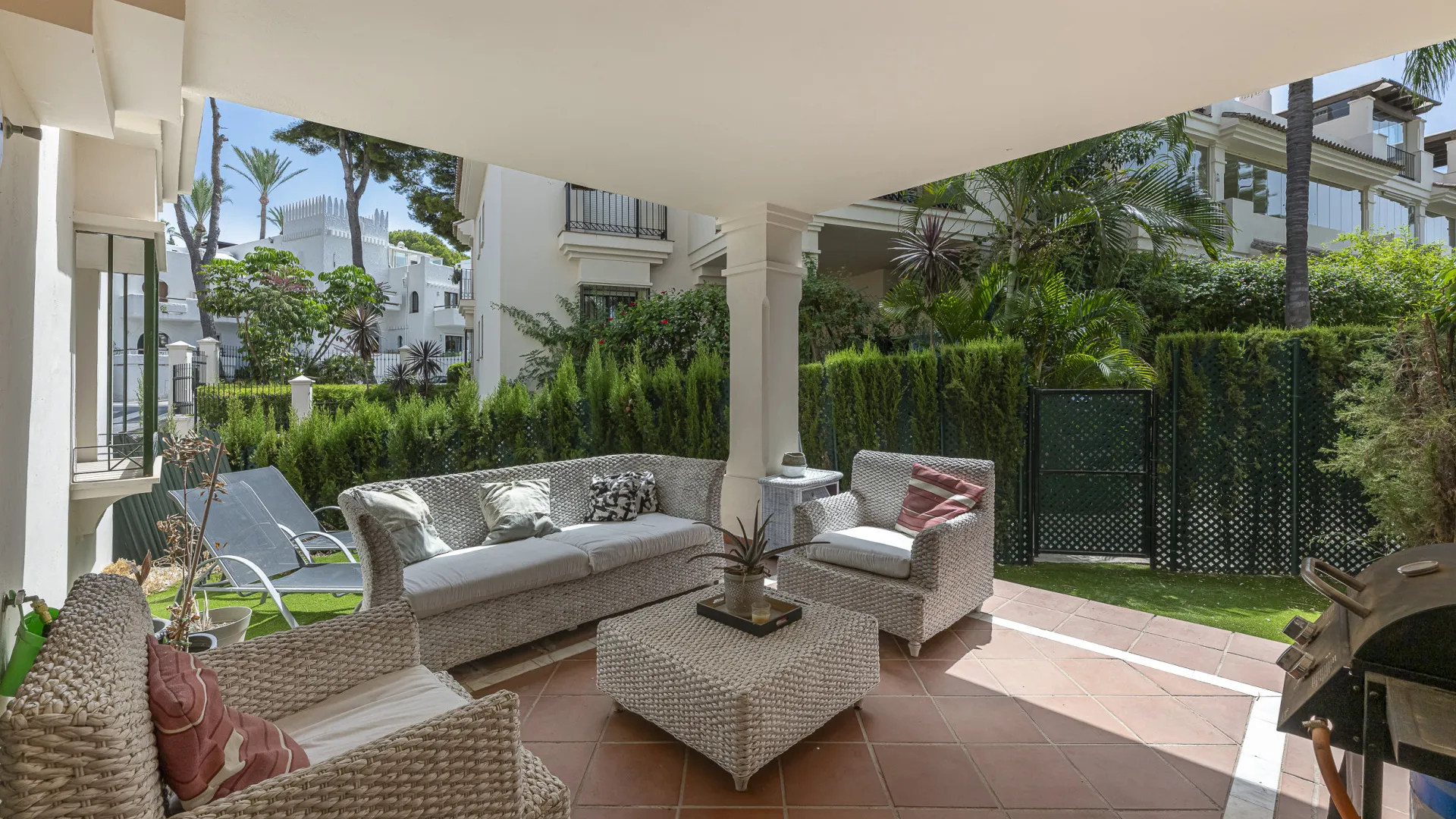 Ground floor apartment in El Palmeral for sale