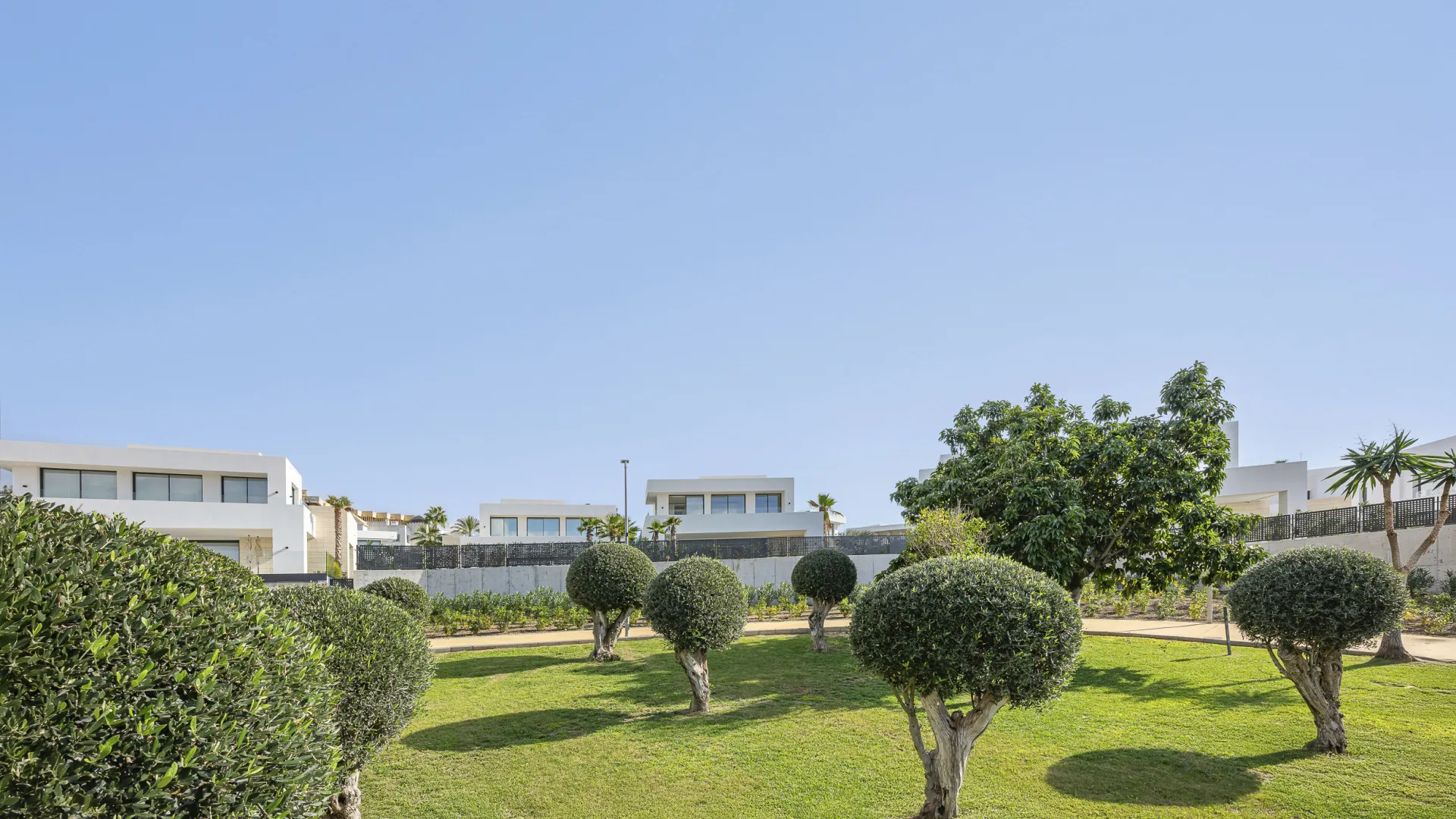 La Finca de Marbella 4 bedrooms villa for sale