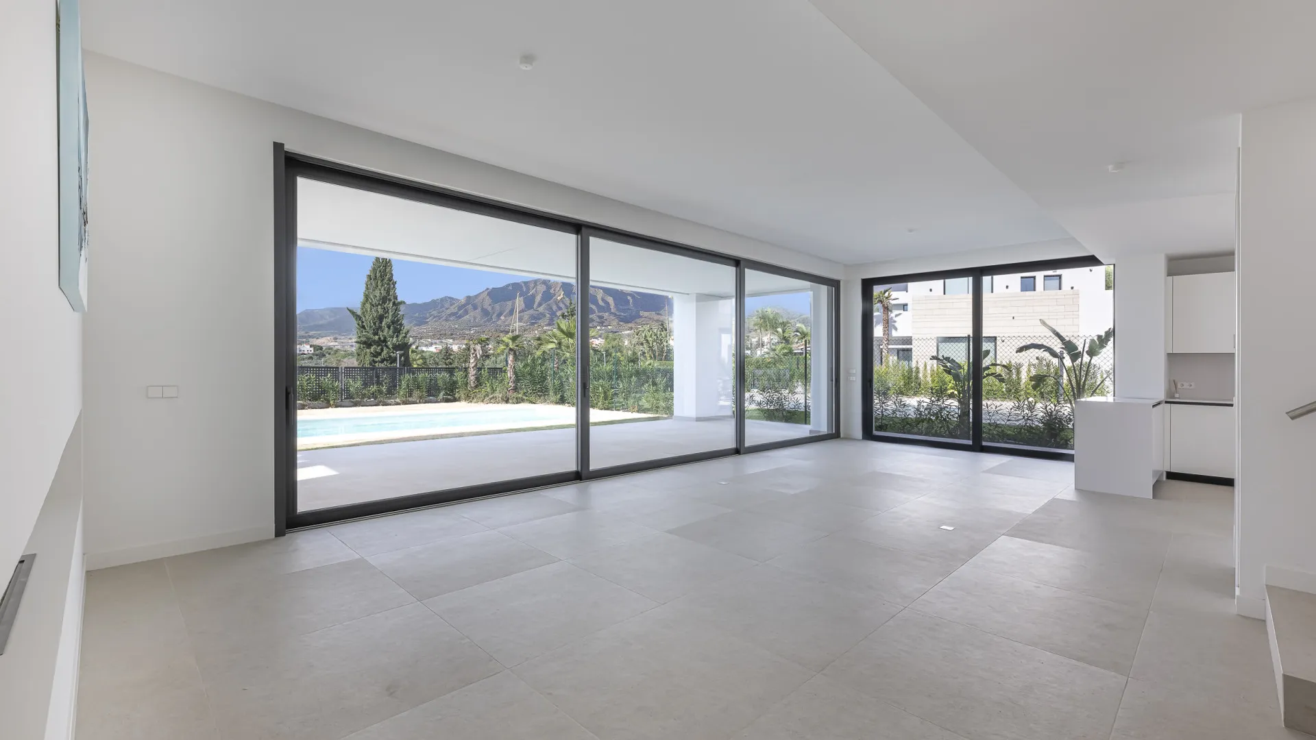 La Finca de Marbella 4 bedrooms villa for sale