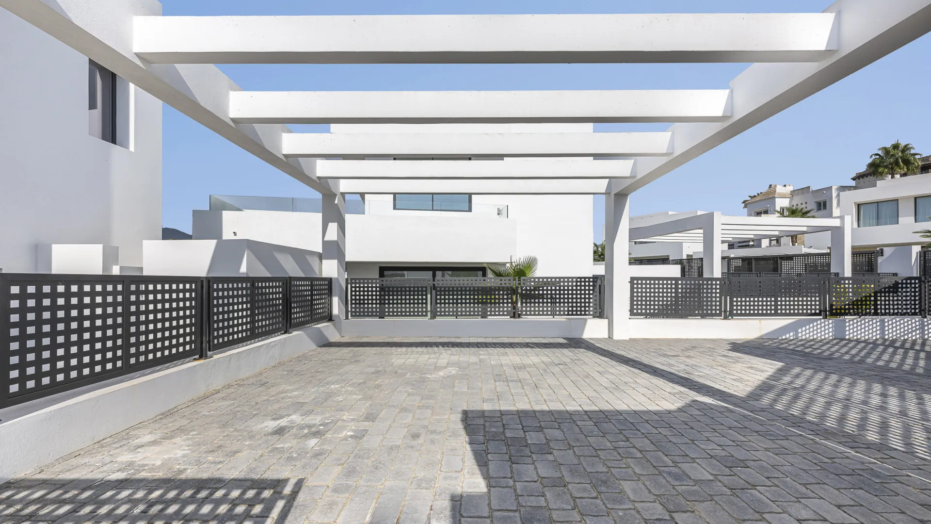 La Finca de Marbella 4 bedrooms villa for sale