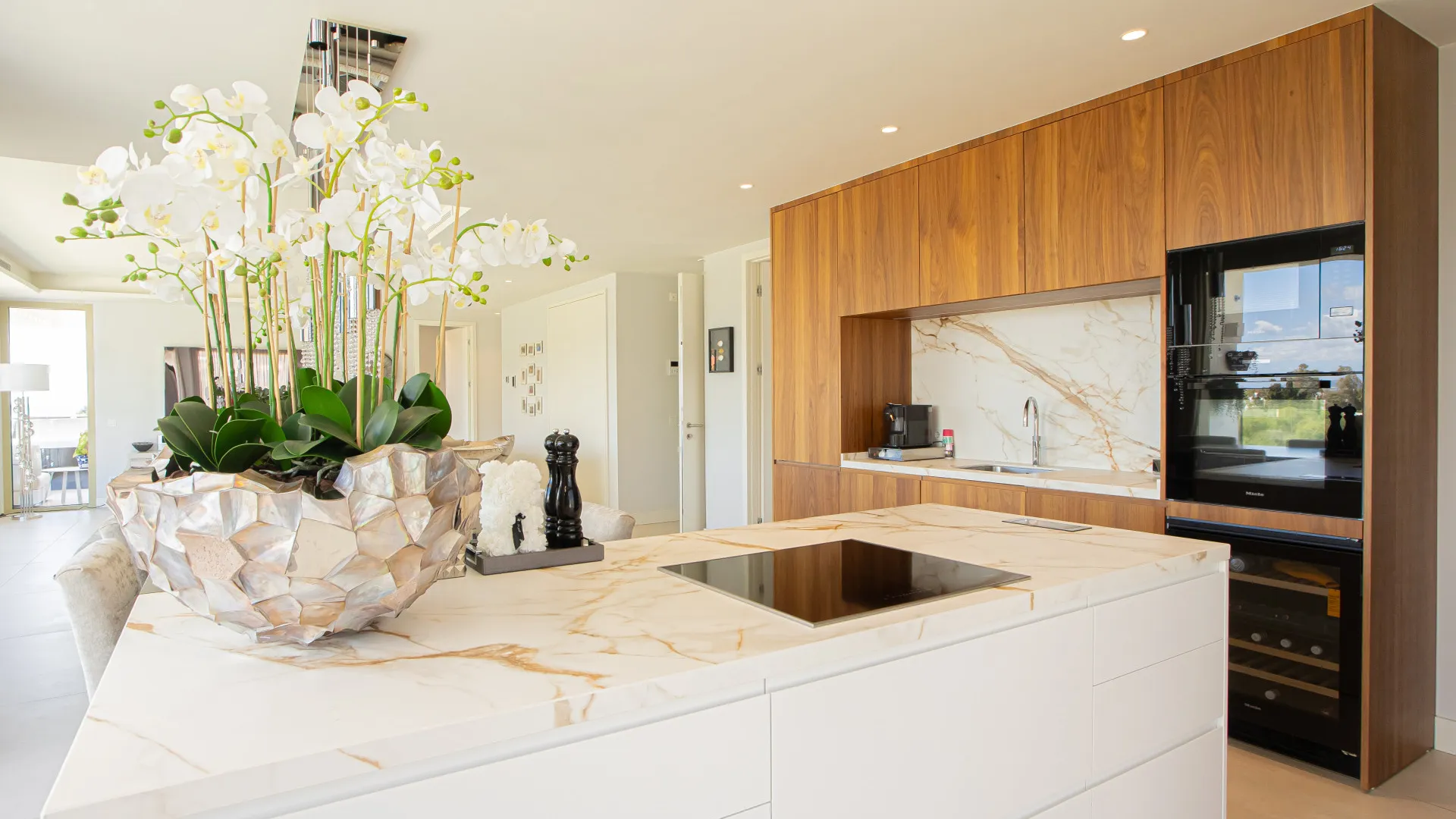 Buy duplex penthouse in Benalús