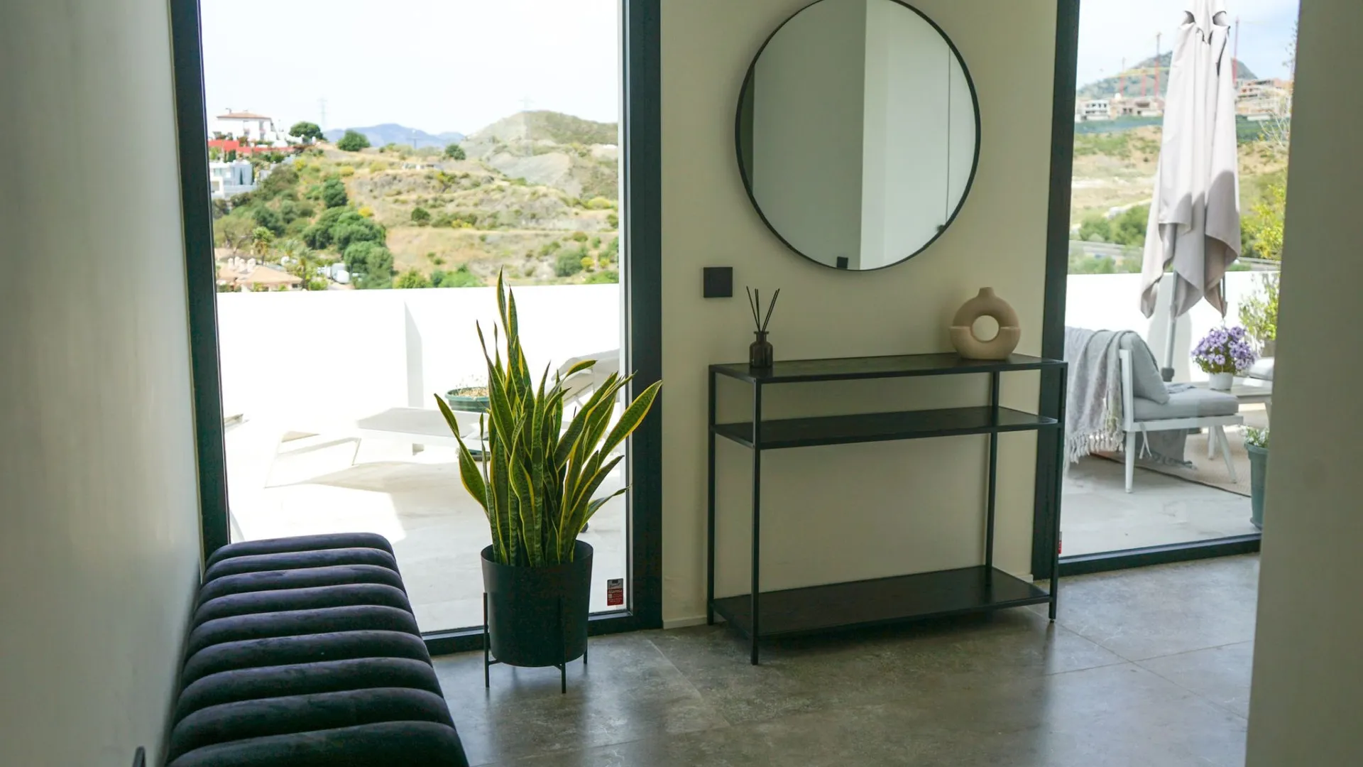 Buy semi detached house with 5 bedrooms in La Alqueria