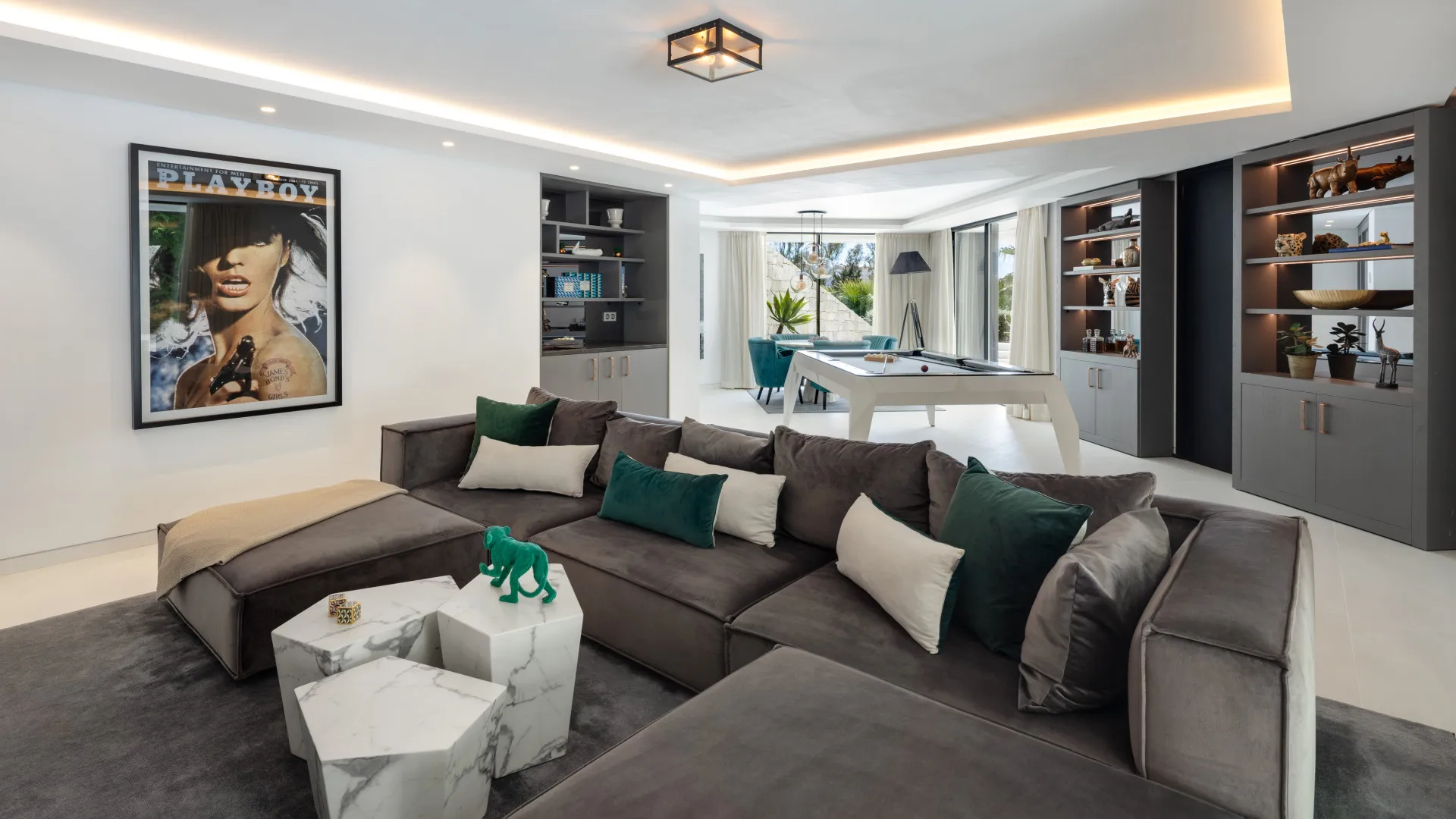 El Herrojo villa for sale