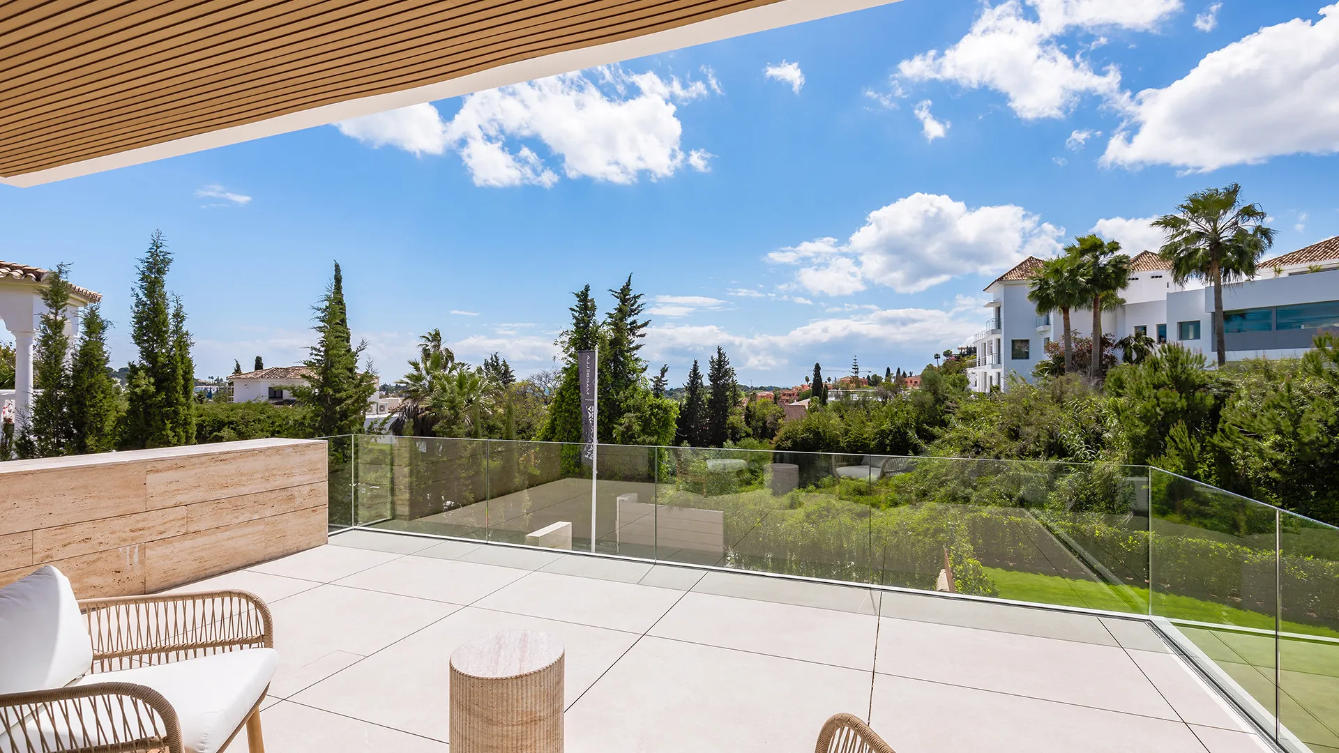 For sale villa with 5 bedrooms in Benahavis