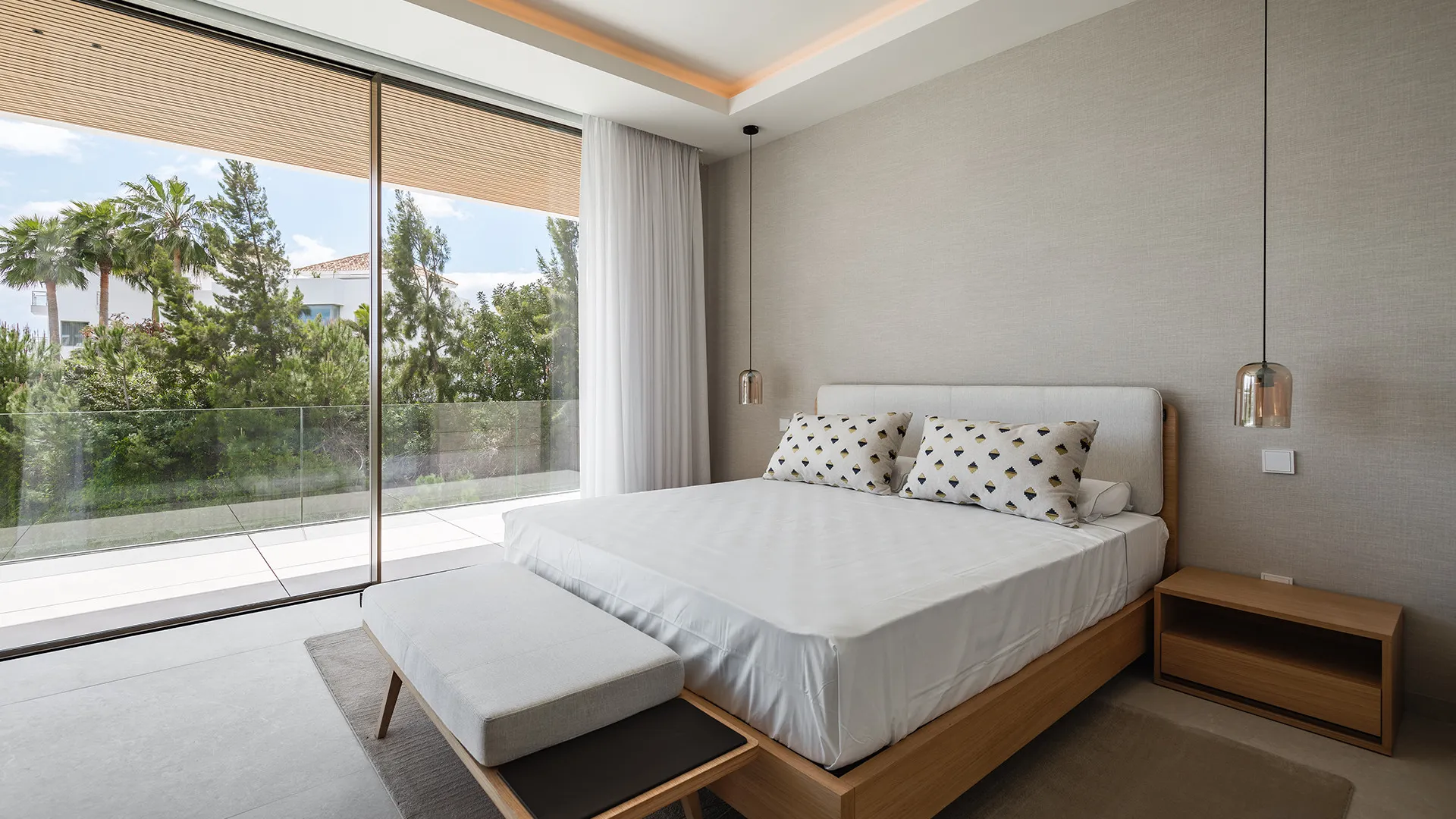 For sale villa with 5 bedrooms in Benahavis