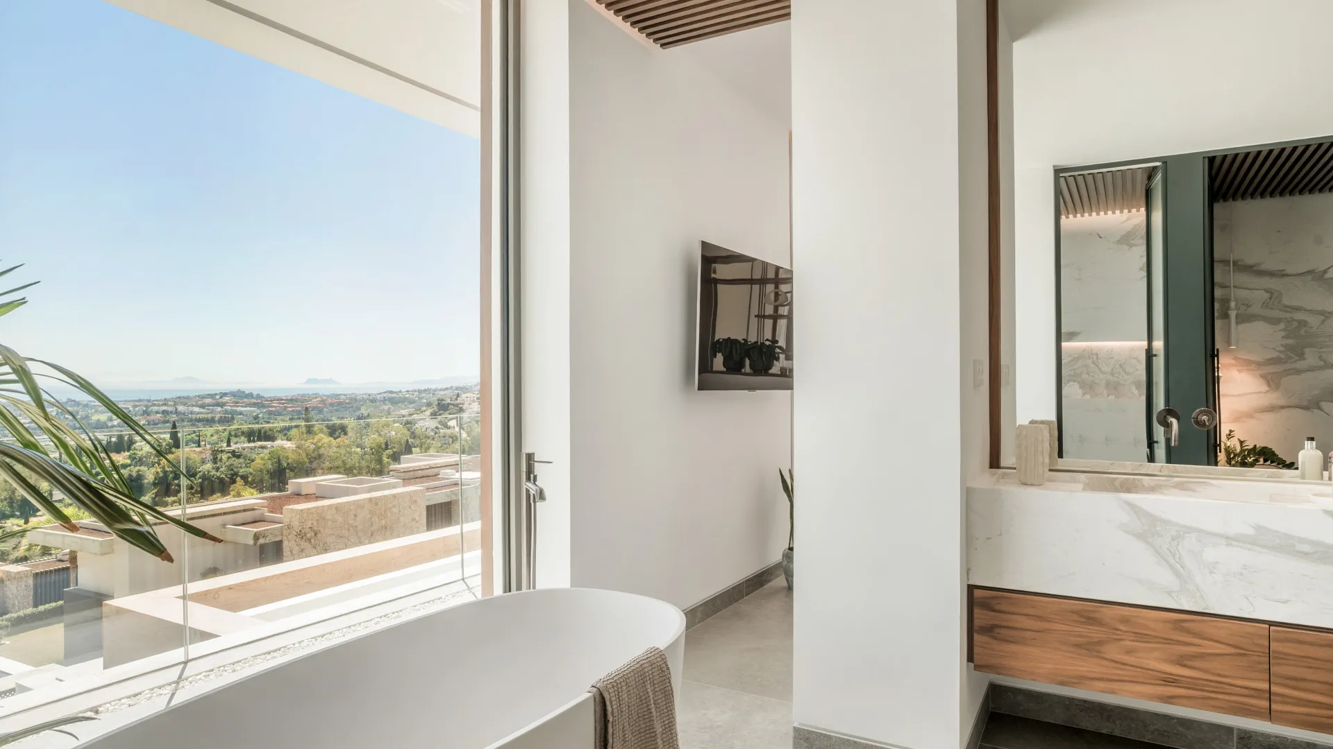 For sale 6 bedrooms villa in El Herrojo