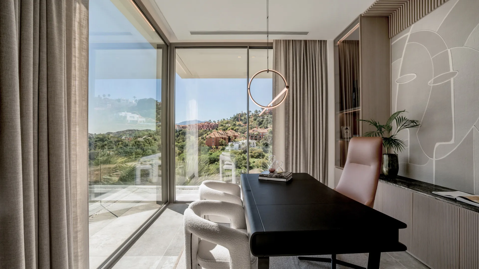 For sale 6 bedrooms villa in El Herrojo