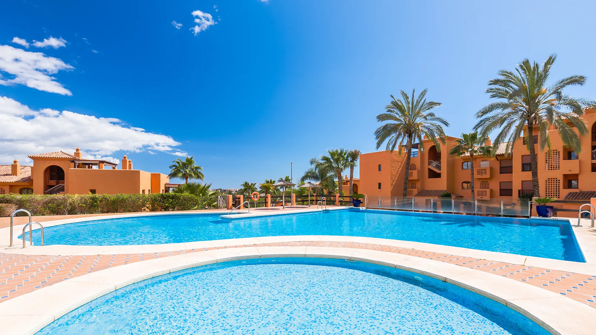 For sale Gazules del Sol 3 bedrooms apartment