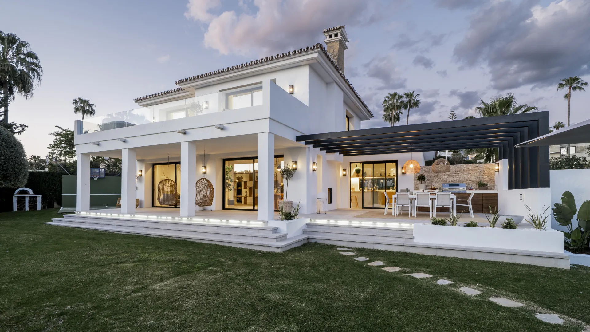 Villa en venta en Nueva Andalucia