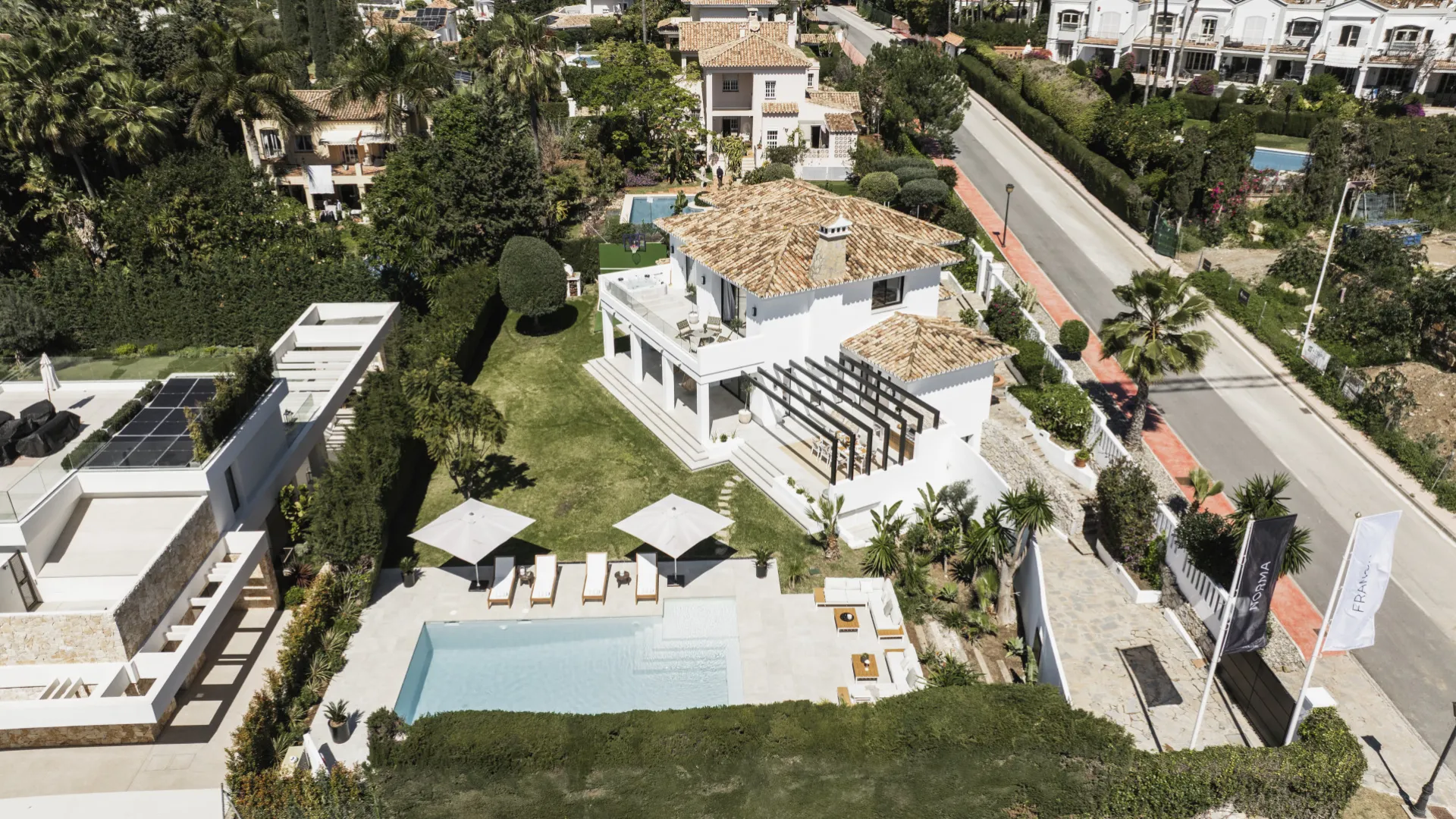Villa en venta en Nueva Andalucia