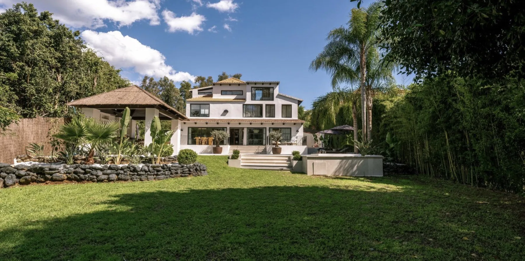 Villa en venta en Nueva Andalucia