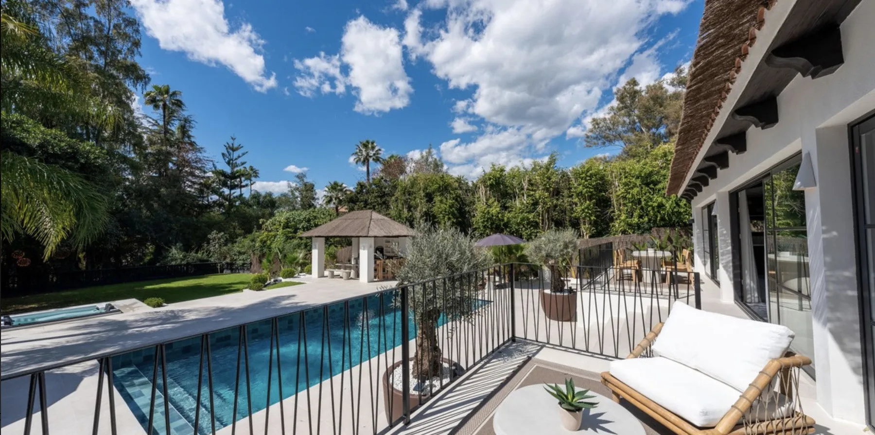 Villa en venta en Nueva Andalucia