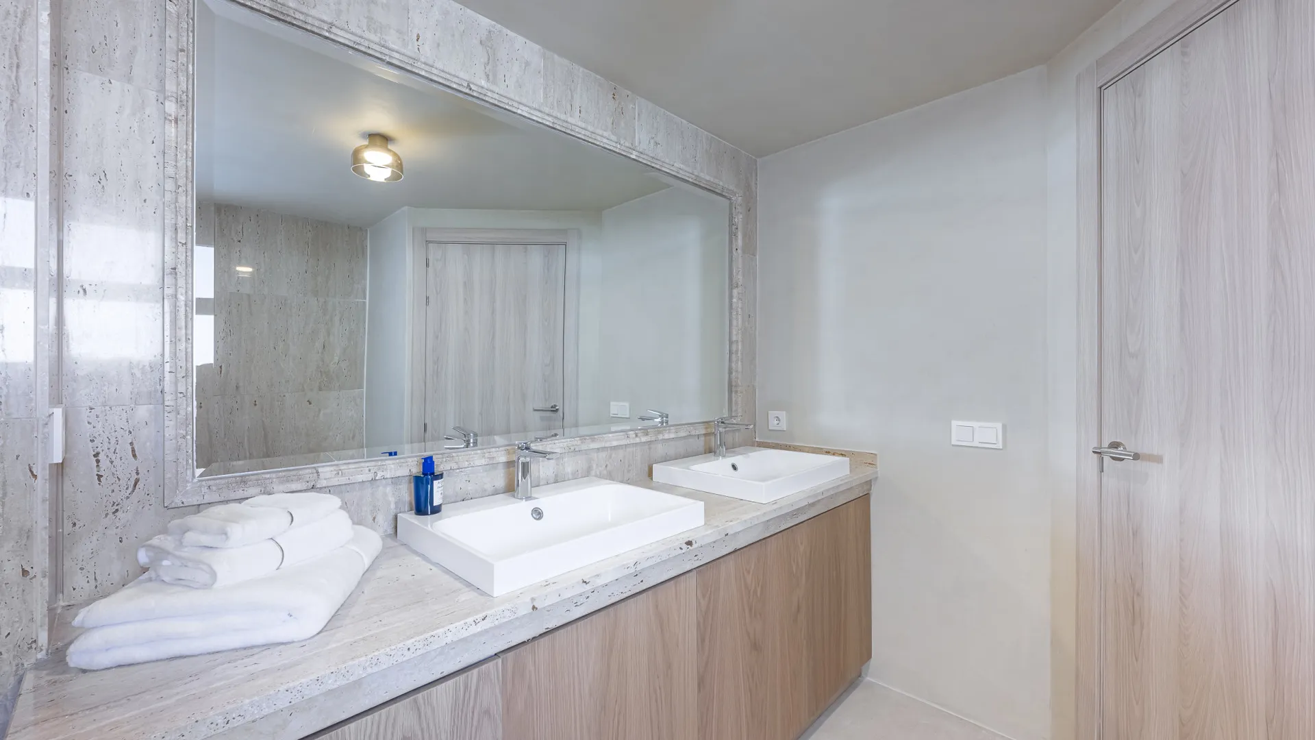 Adosado con 3 dormitorios en venta en Arco Iris