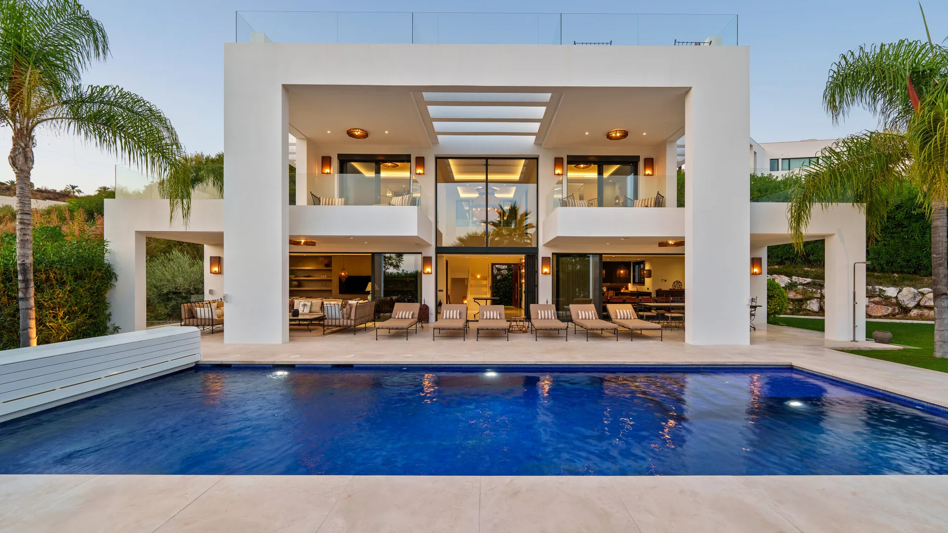 Nueva Andalucia, villa en venta de 6 dormitorios