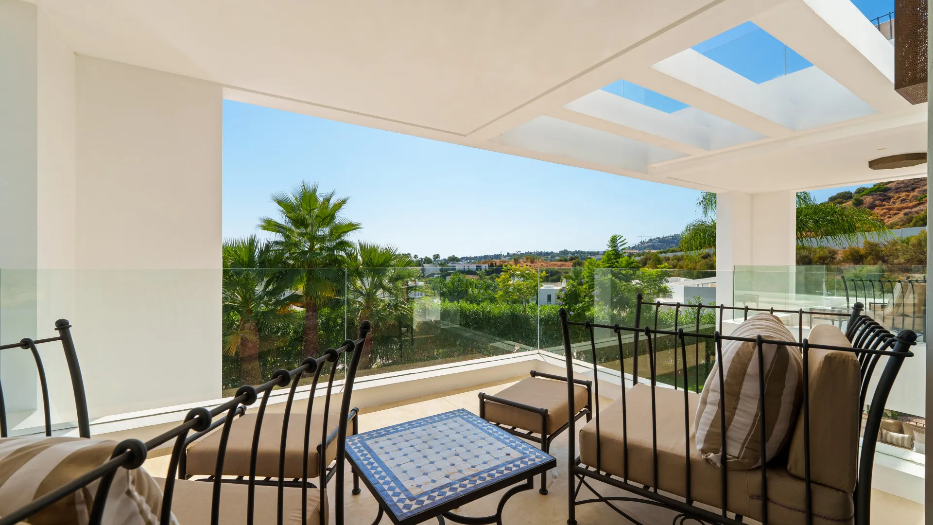 Nueva Andalucia, villa en venta de 6 dormitorios