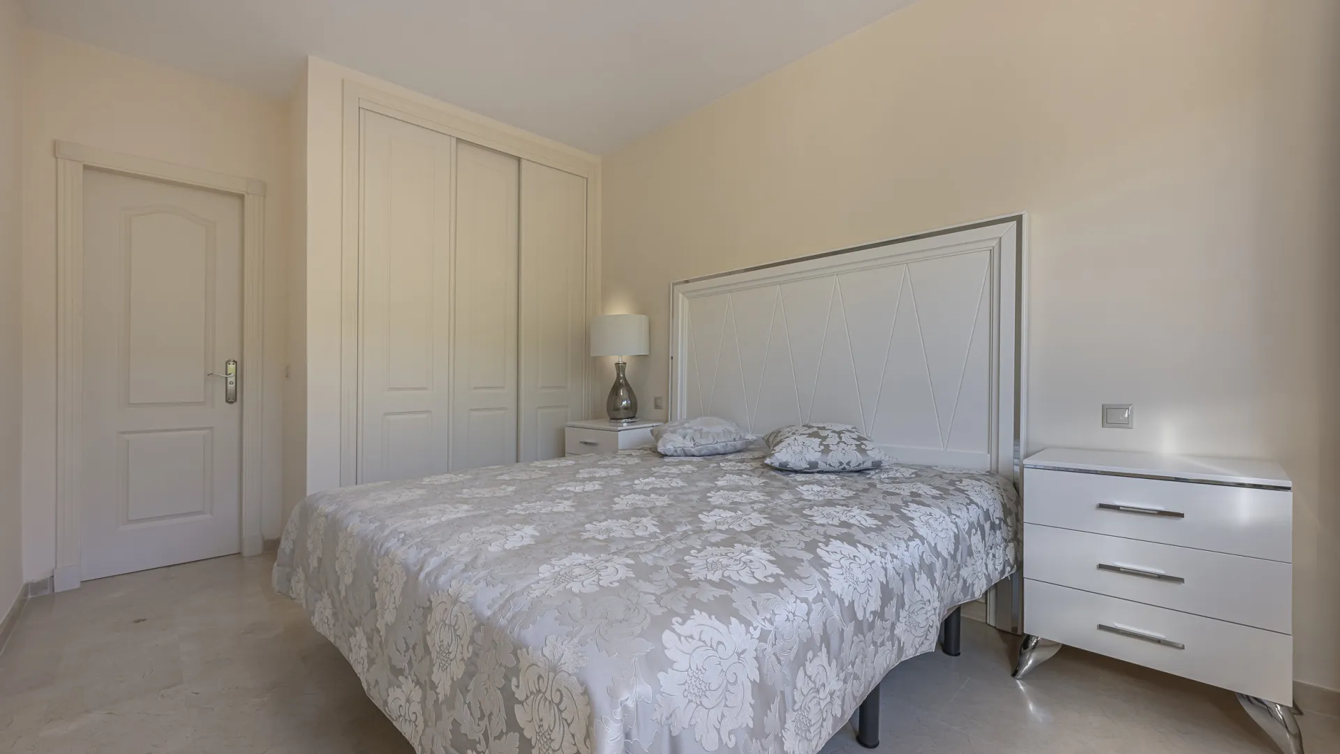 Adosado en venta de 3 dormitorios en Riviera del Sol