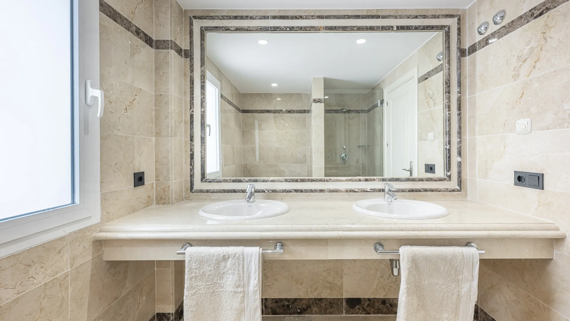 Ground floor apartment for sale in Montebello Hills