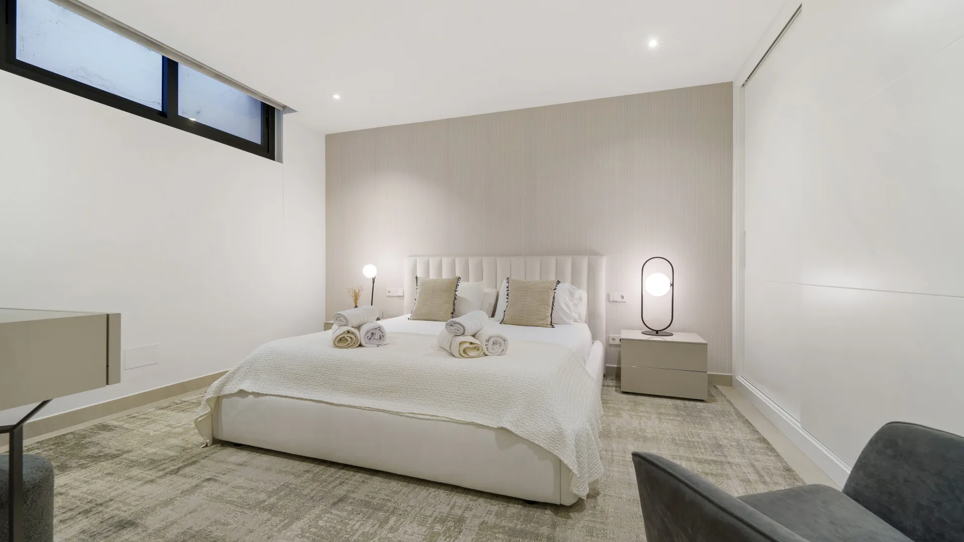 Altos de Puente Romano, villa de 6 dormitorios a la venta