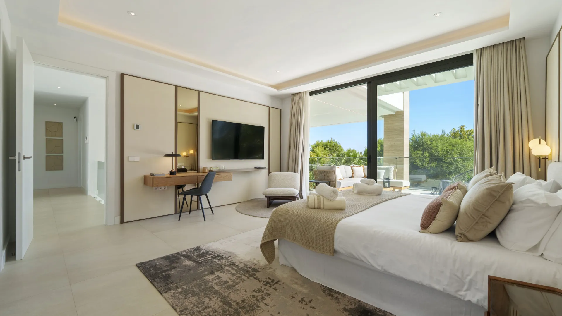Altos de Puente Romano, villa de 6 dormitorios a la venta