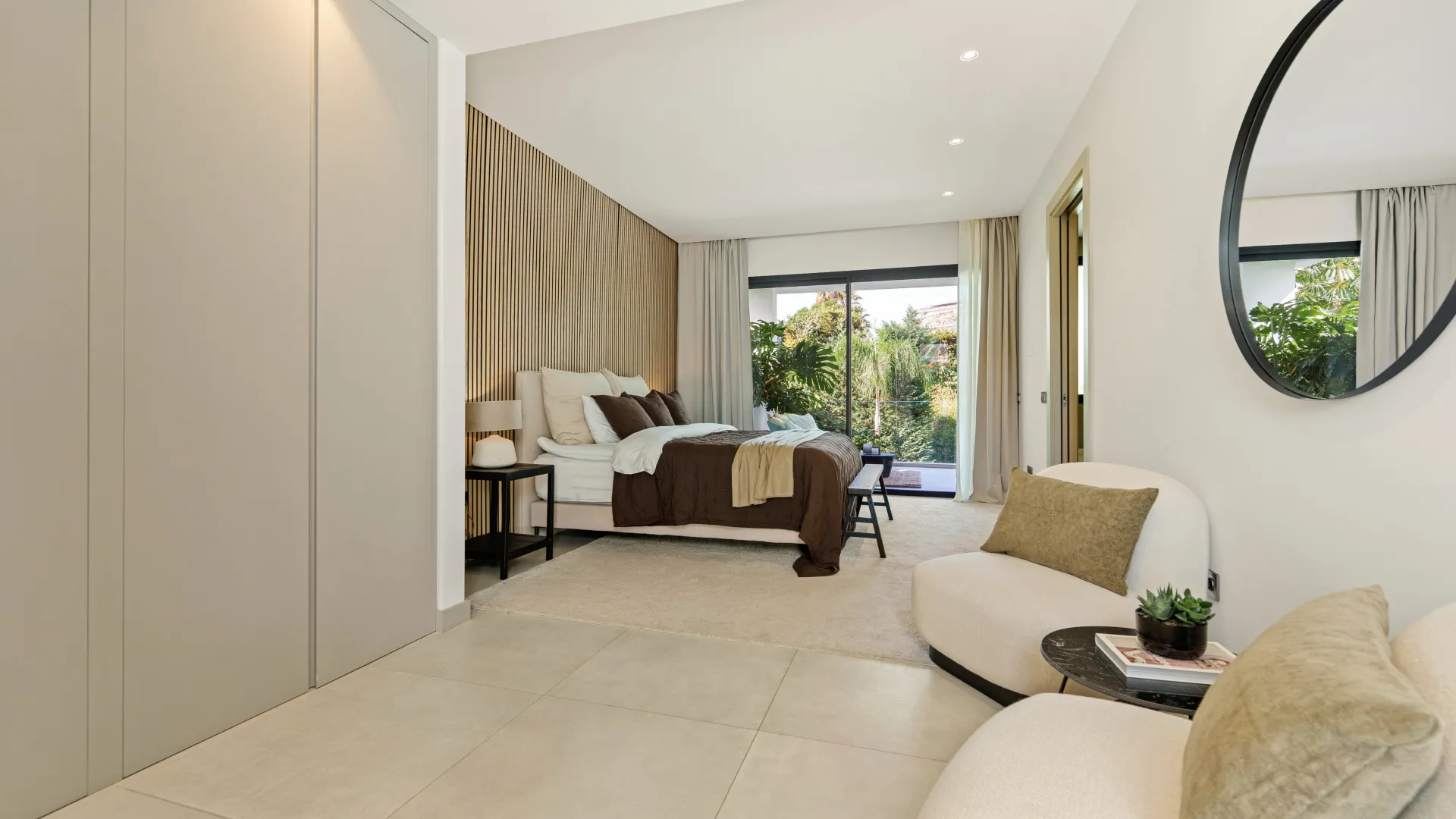 Nueva Andalucia, villa a la venta de 5 dormitorios