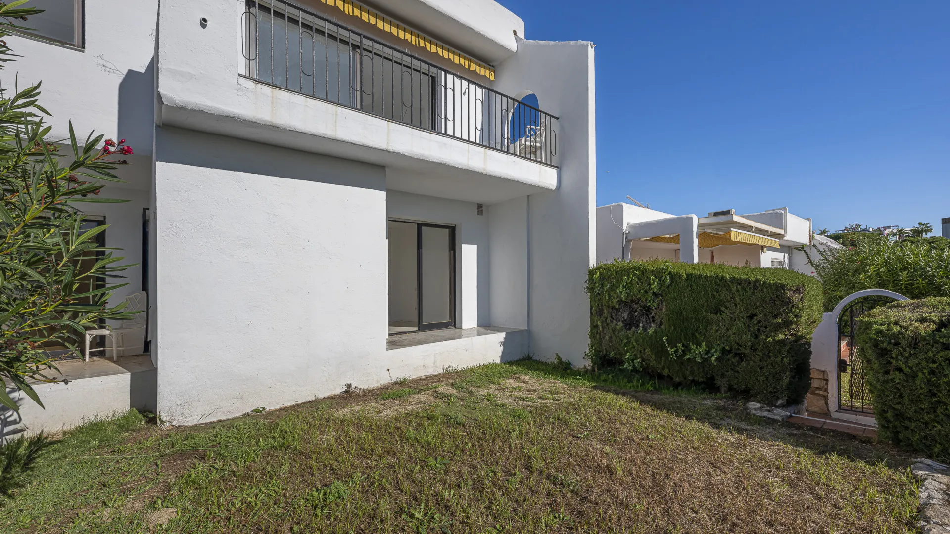 Adosado a la venta de 2 dormitorios en Cabopino