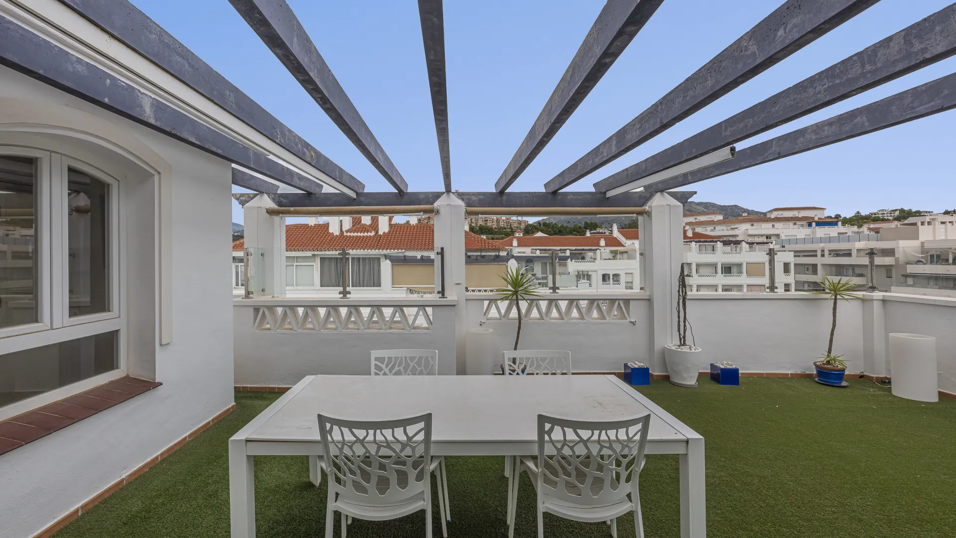 For sale La Campana penthouse