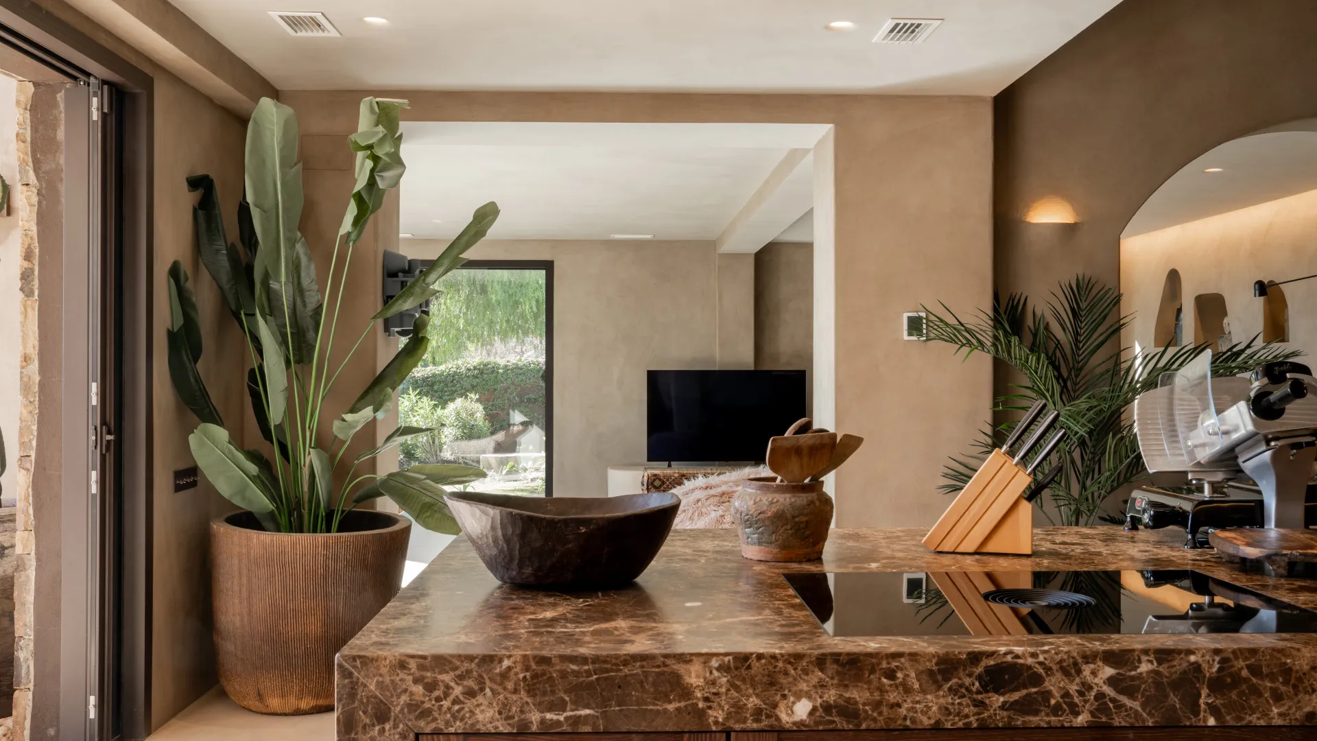 Villa de 5 dormitorios en venta en Selwo