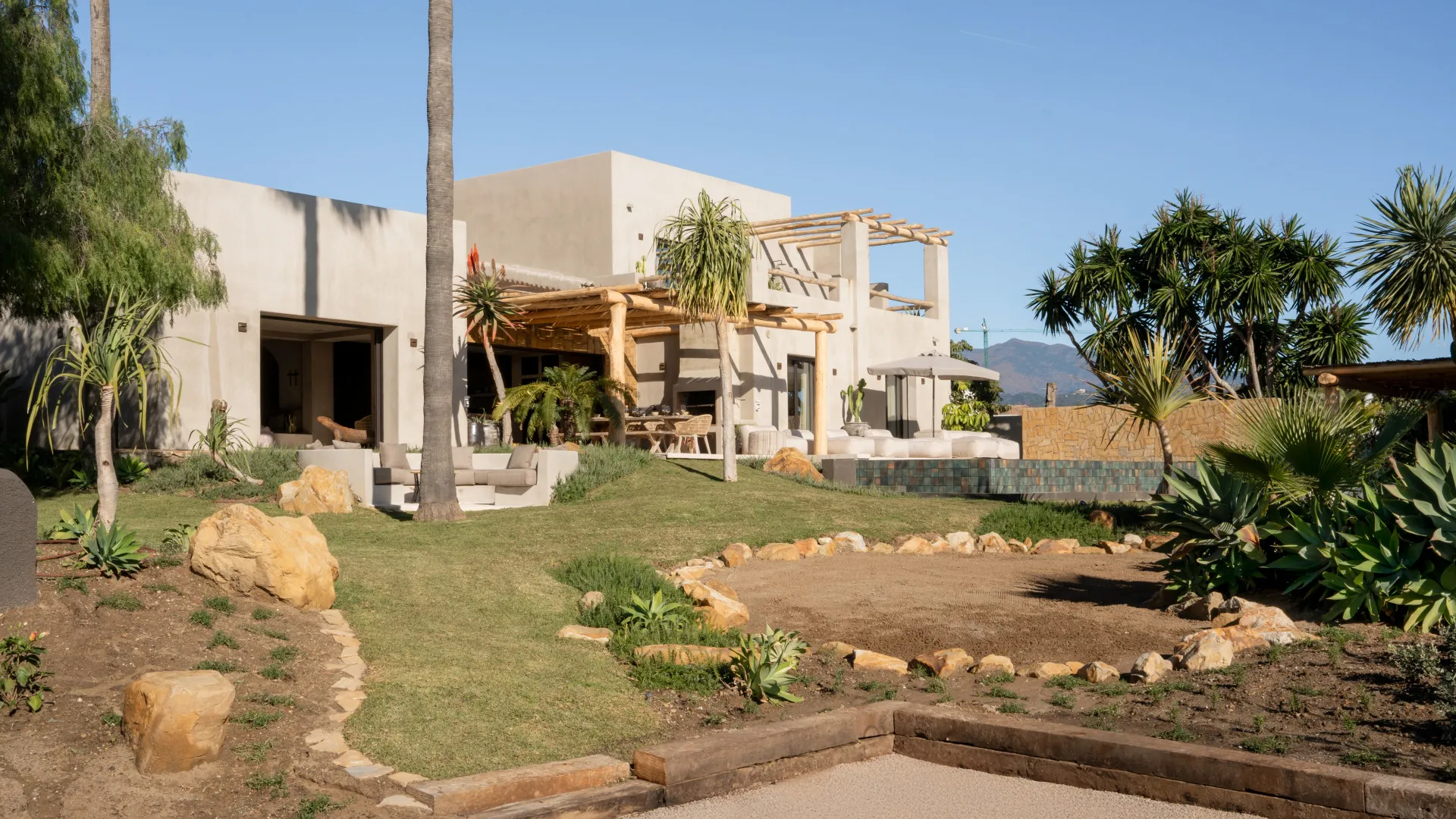 Villa de 5 dormitorios en venta en Selwo