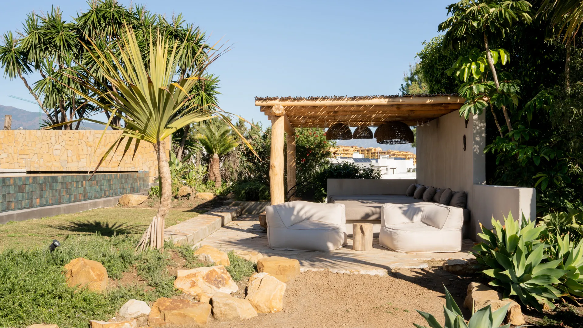 Villa de 5 dormitorios en venta en Selwo
