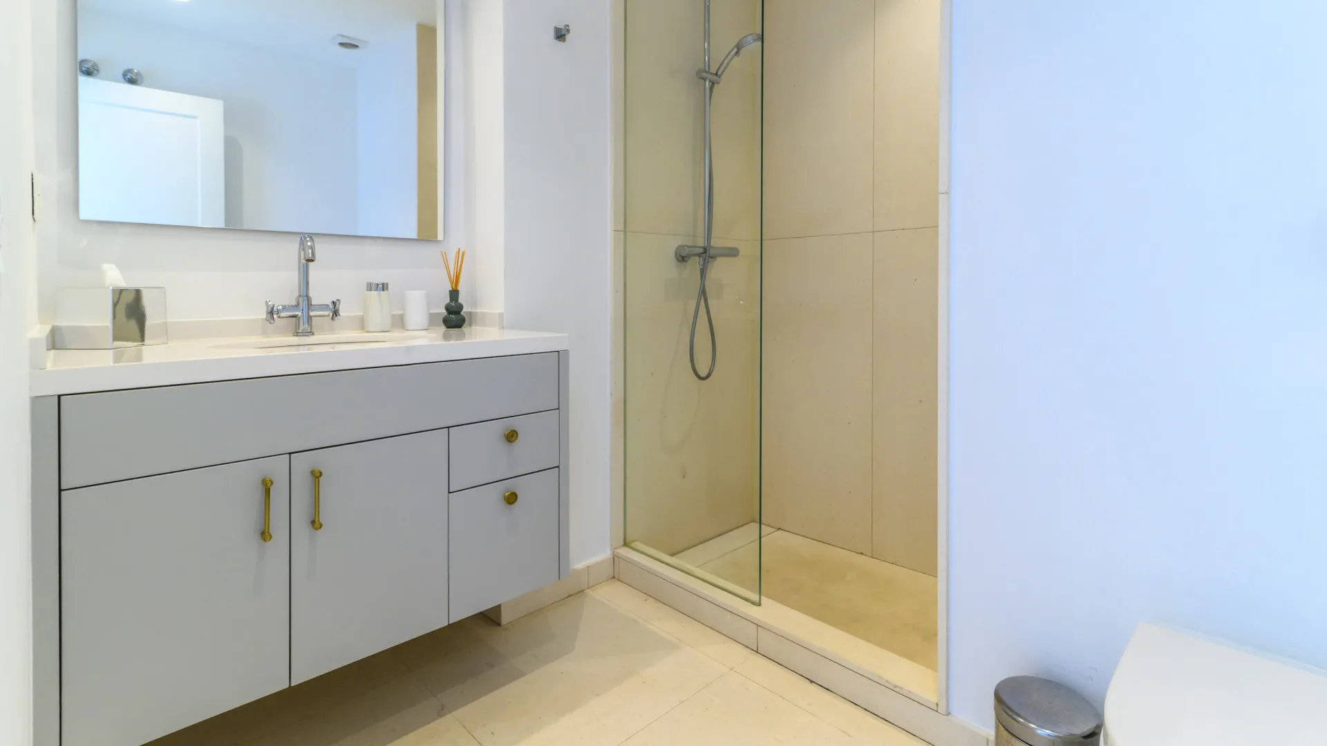 For sale Alhambra del Mar ground floor apartment with 3 bedrooms