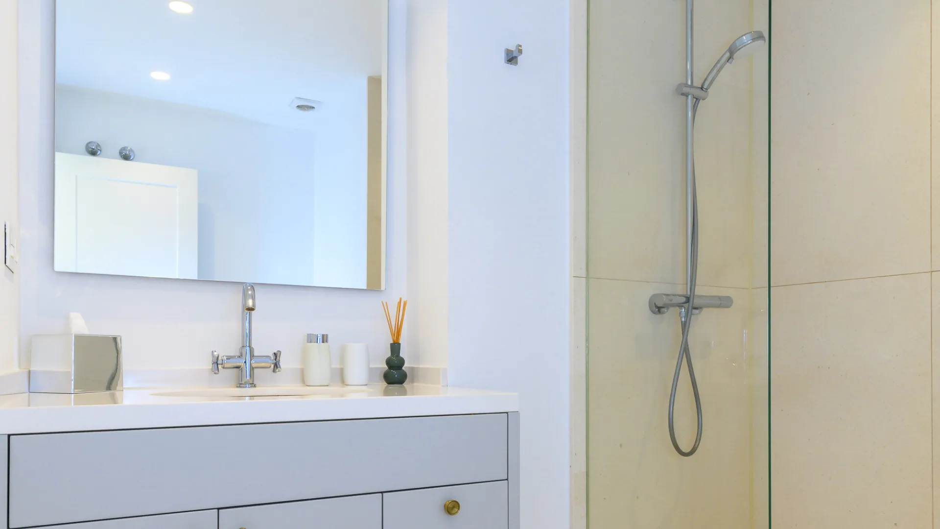 For sale Alhambra del Mar ground floor apartment with 3 bedrooms