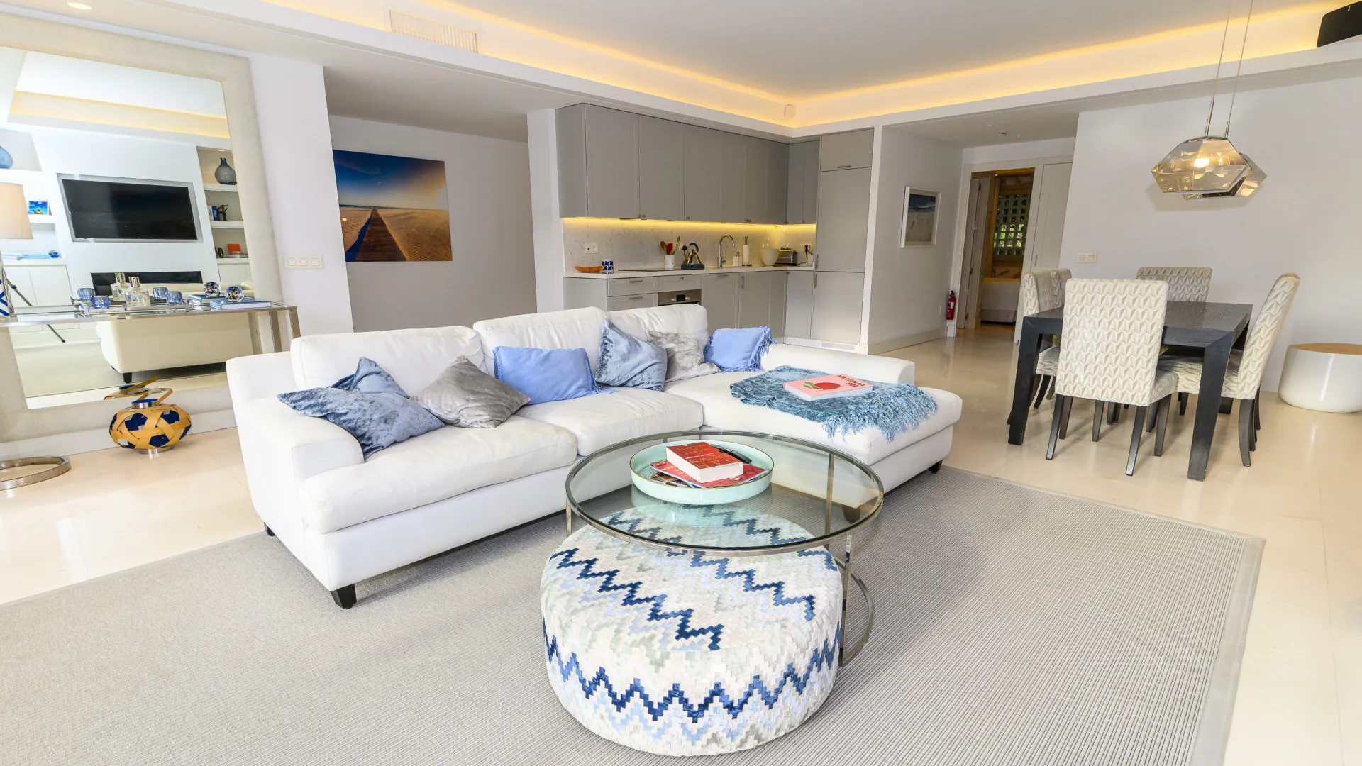 For sale Alhambra del Mar ground floor apartment with 3 bedrooms
