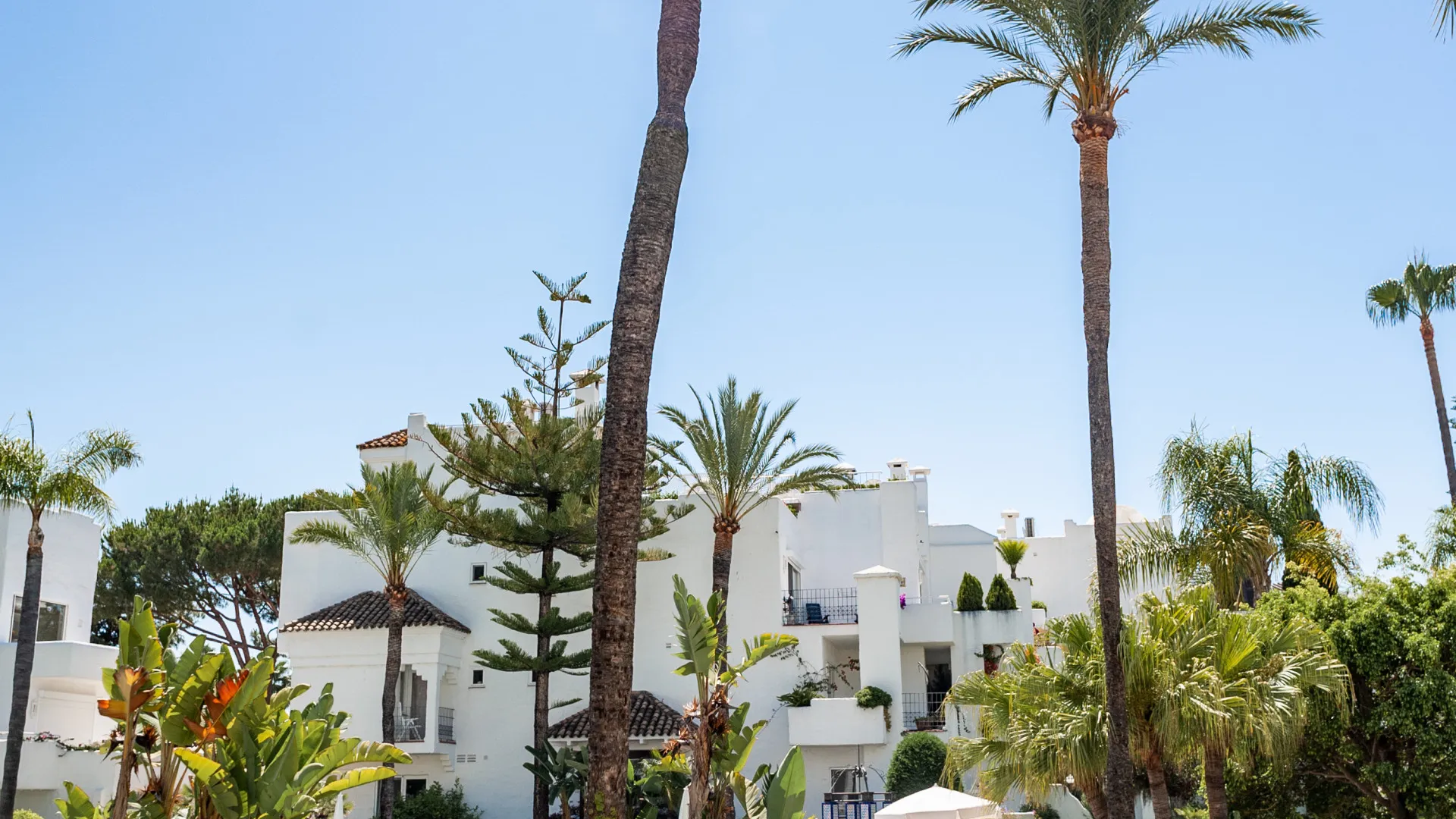 For sale Alhambra del Mar ground floor apartment with 3 bedrooms