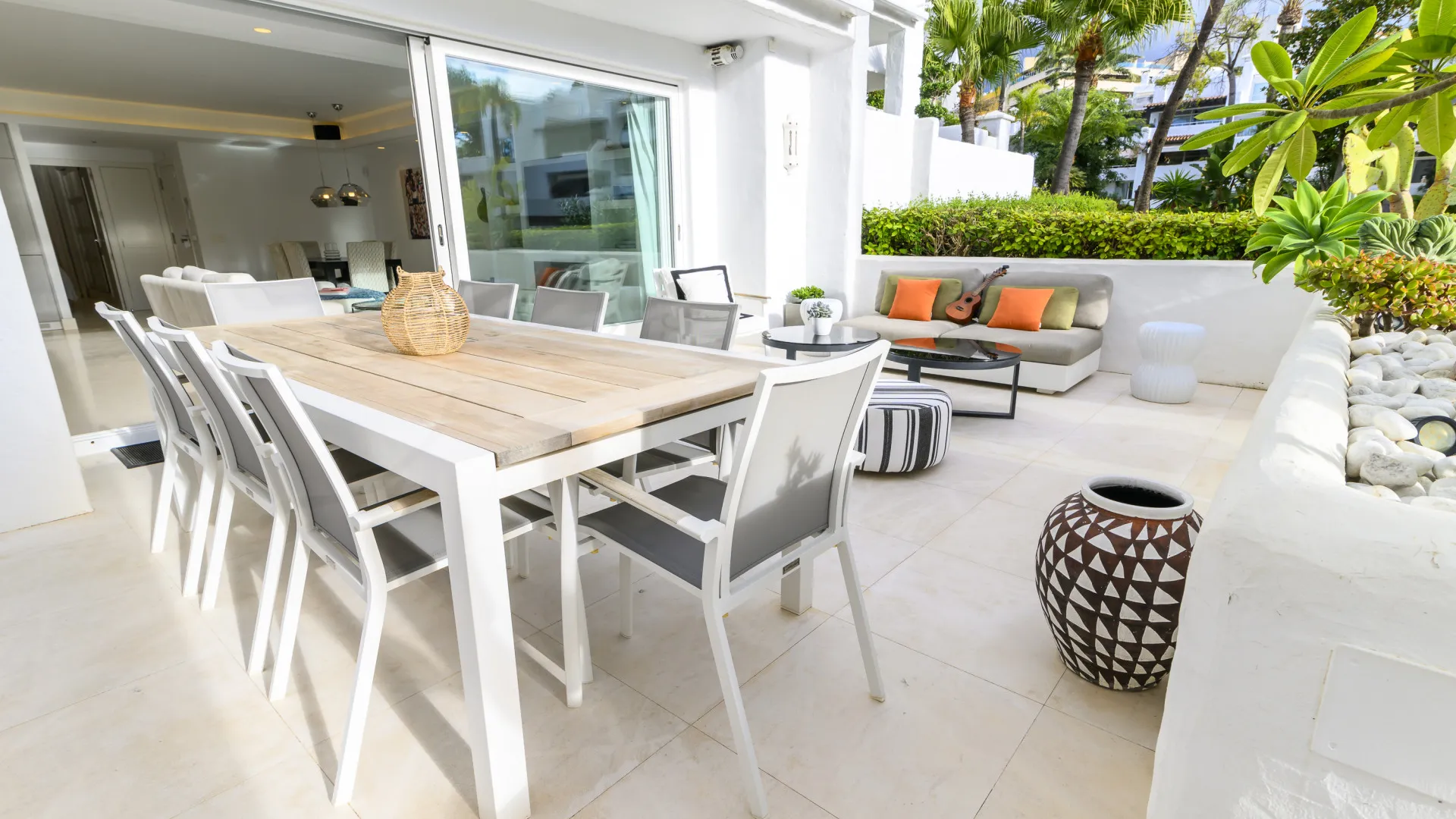 For sale Alhambra del Mar ground floor apartment with 3 bedrooms