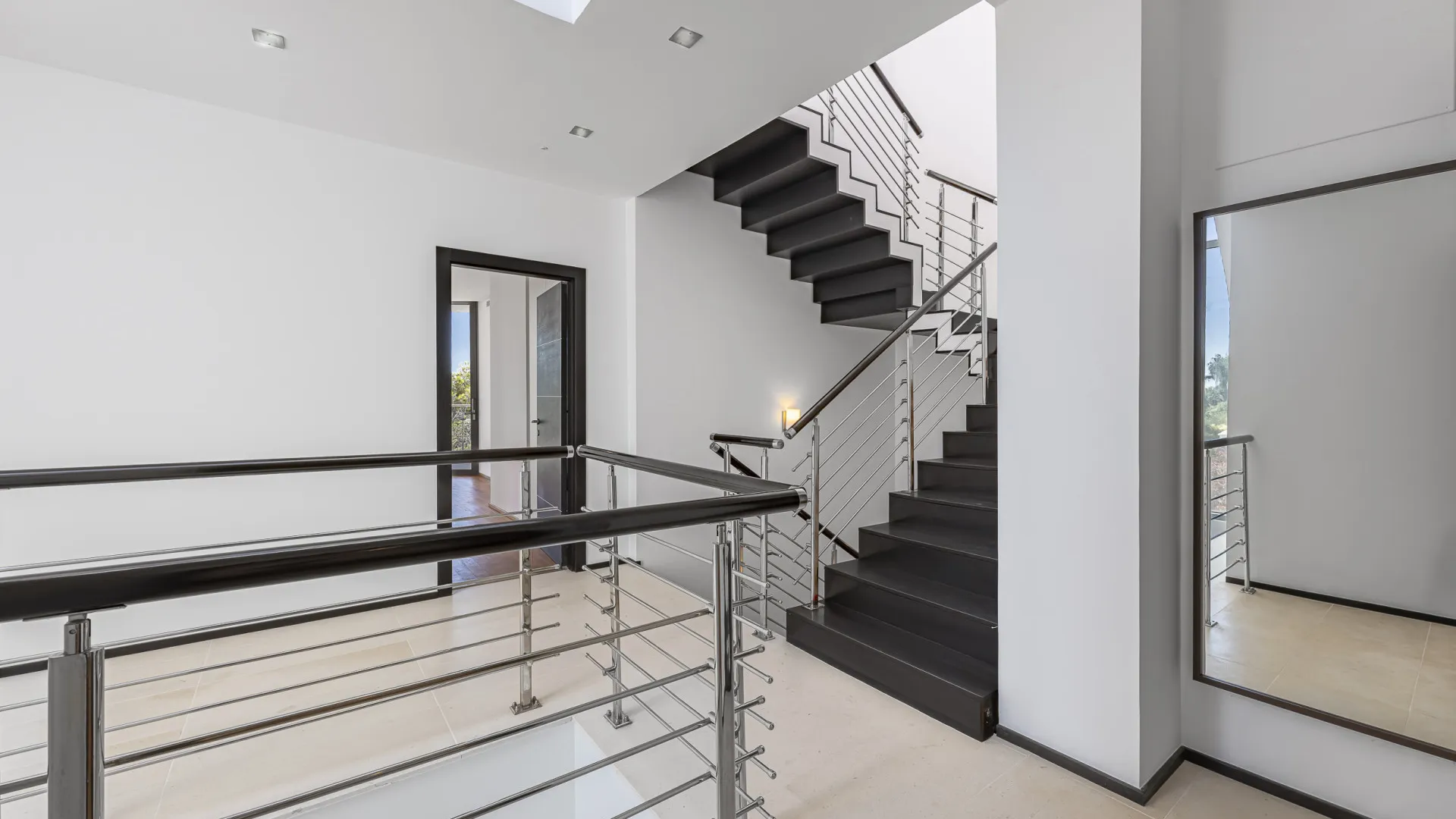 Meisho Hills town house for sale