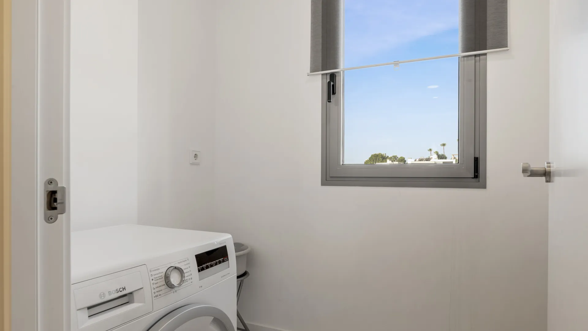 Selwo 2 bedrooms penthouse for sale