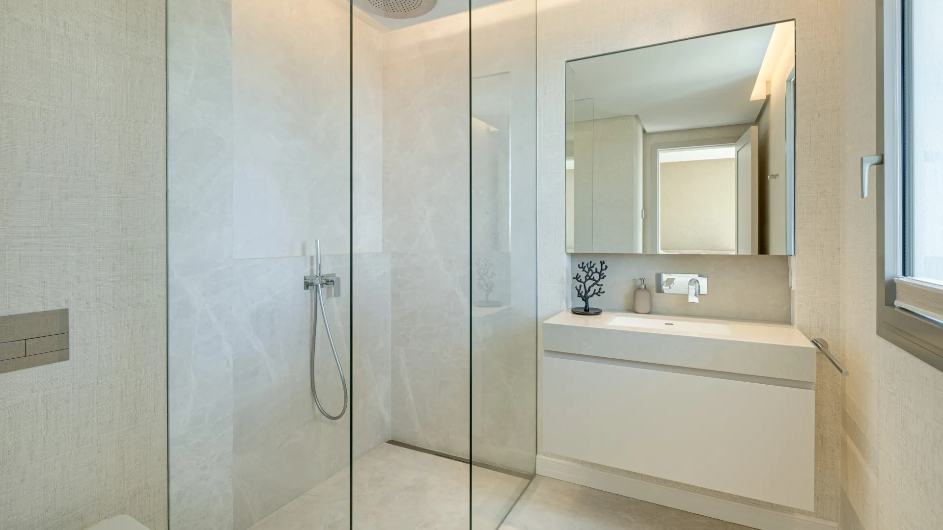 Monte Halcones 7 bedrooms villa for sale