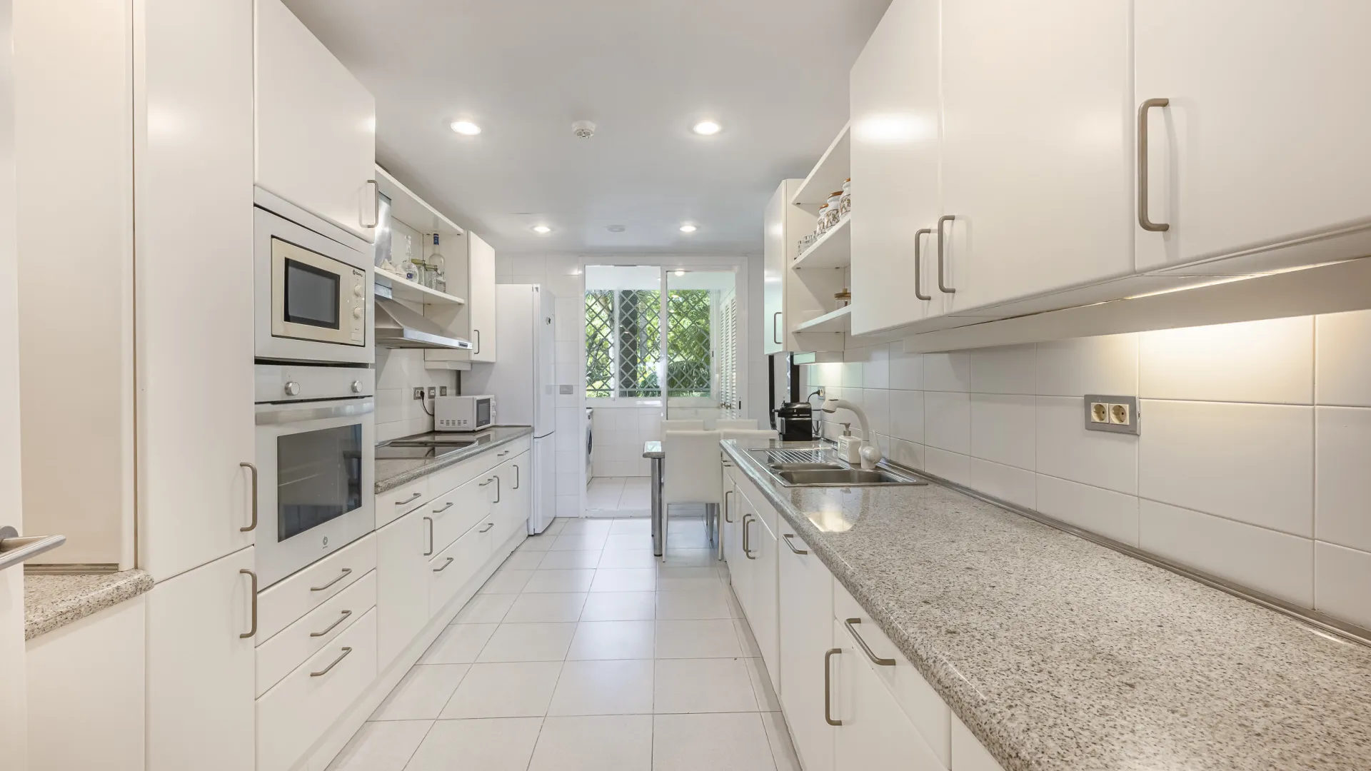 Los Granados, apartamento planta baja a la venta