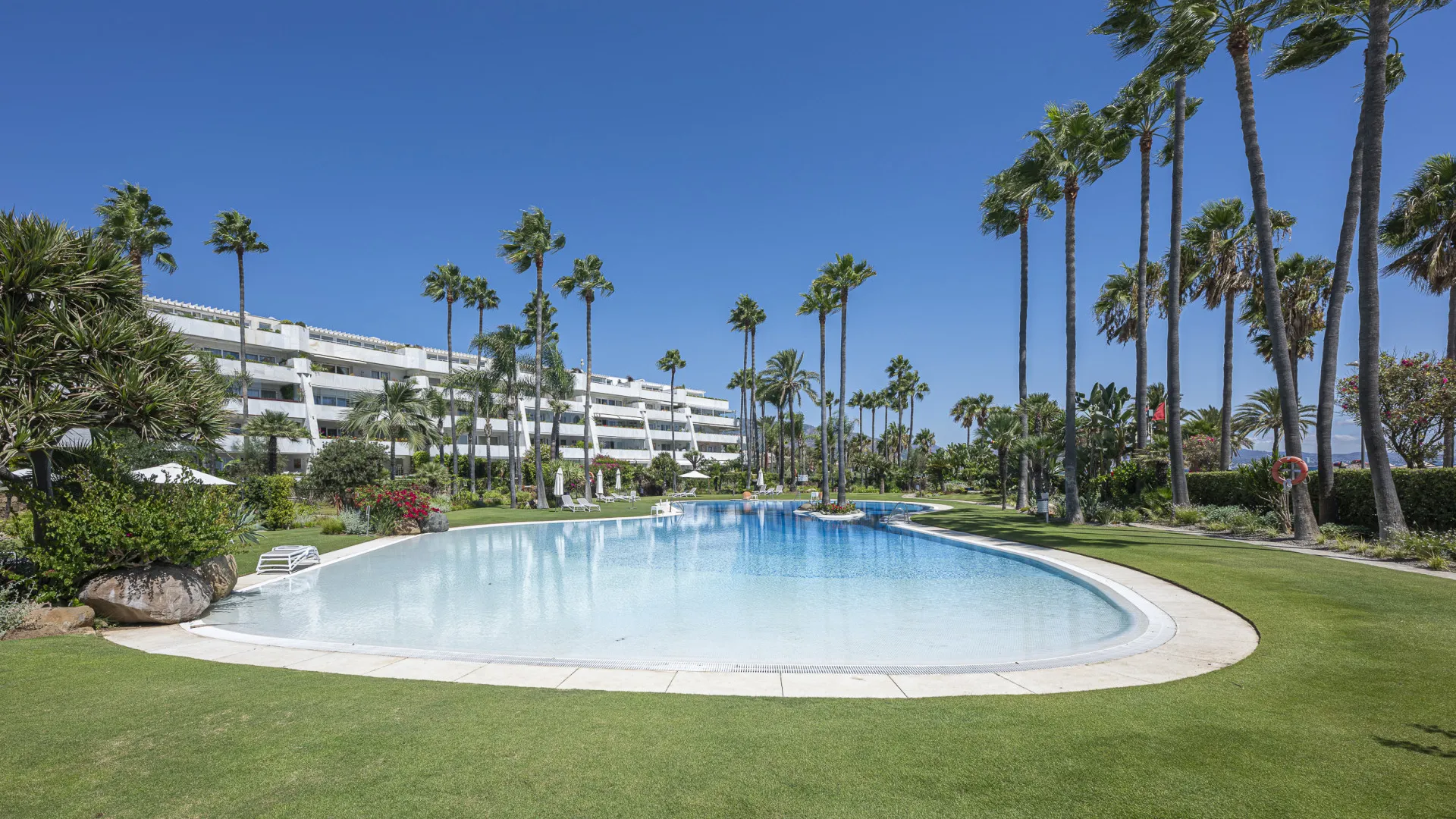 Los Granados, apartamento planta baja a la venta