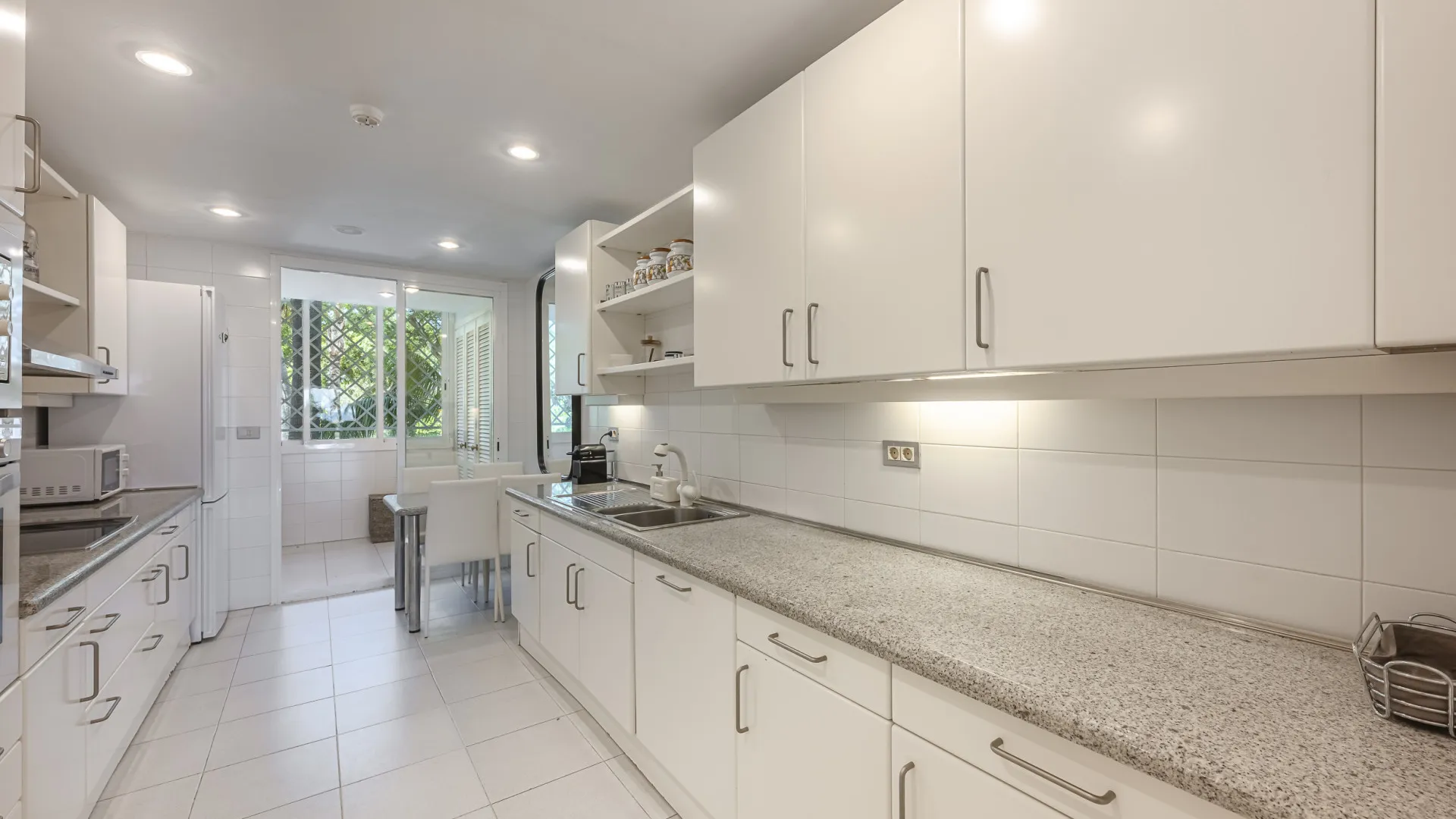 Los Granados, apartamento planta baja a la venta
