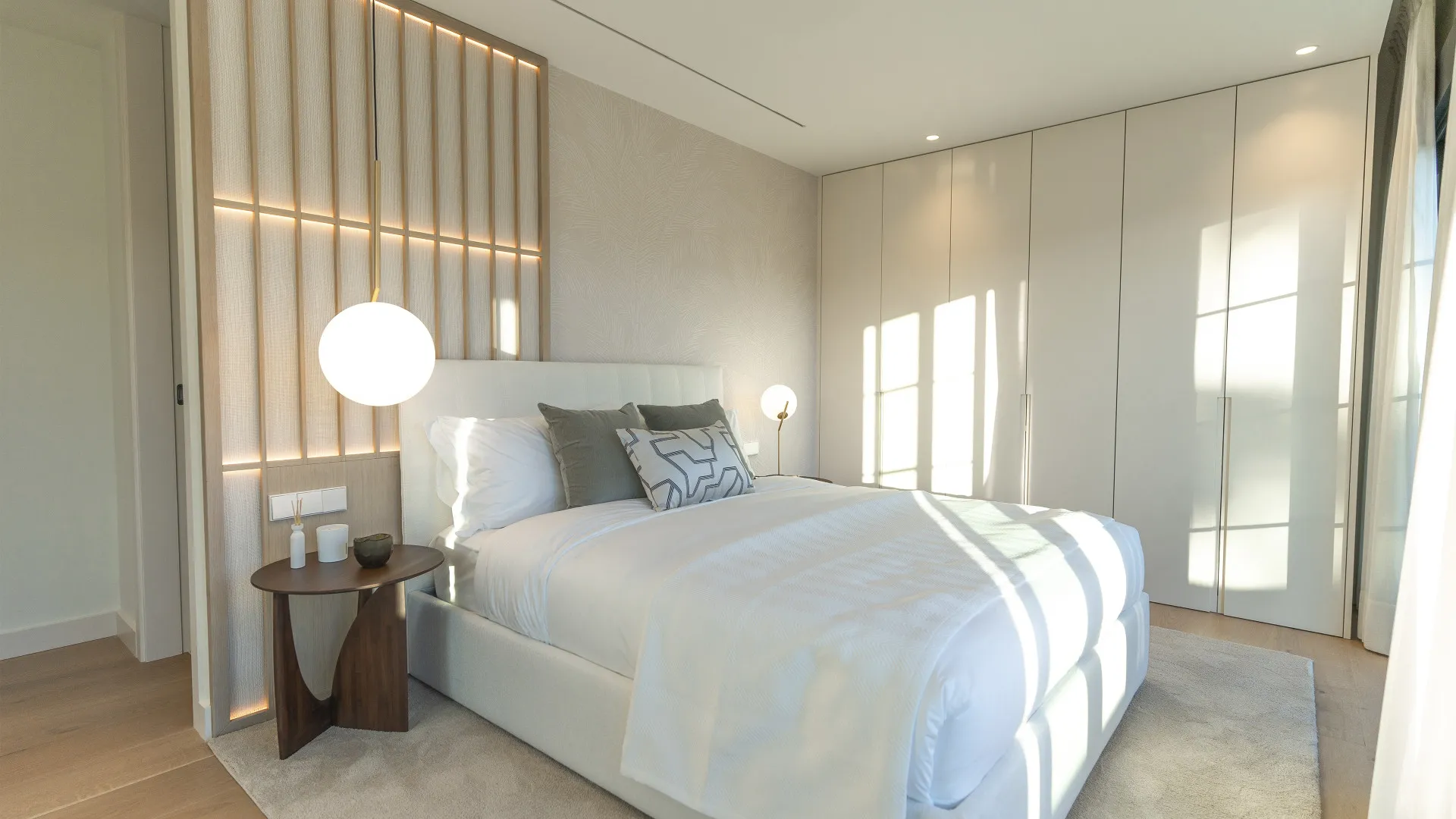 Villa con 6 dormitorios en venta en Las Brisas