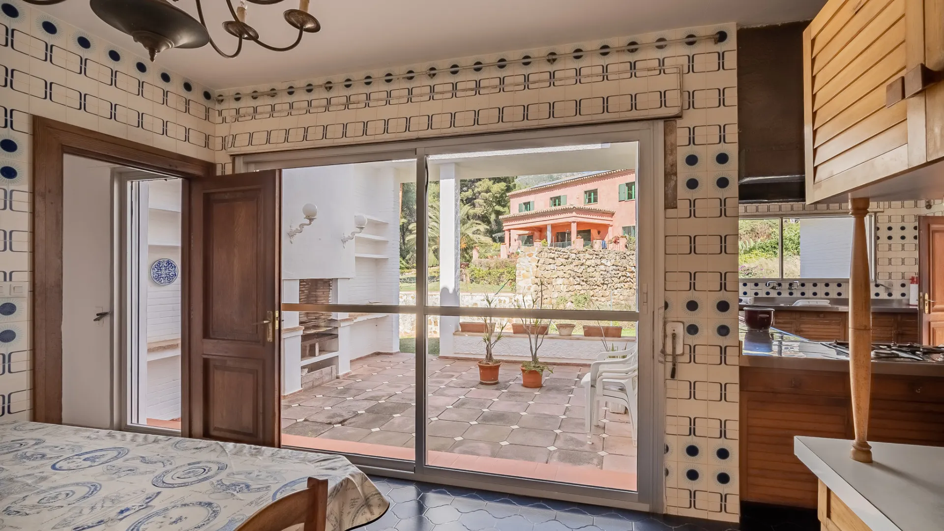 La Montua villa for sale