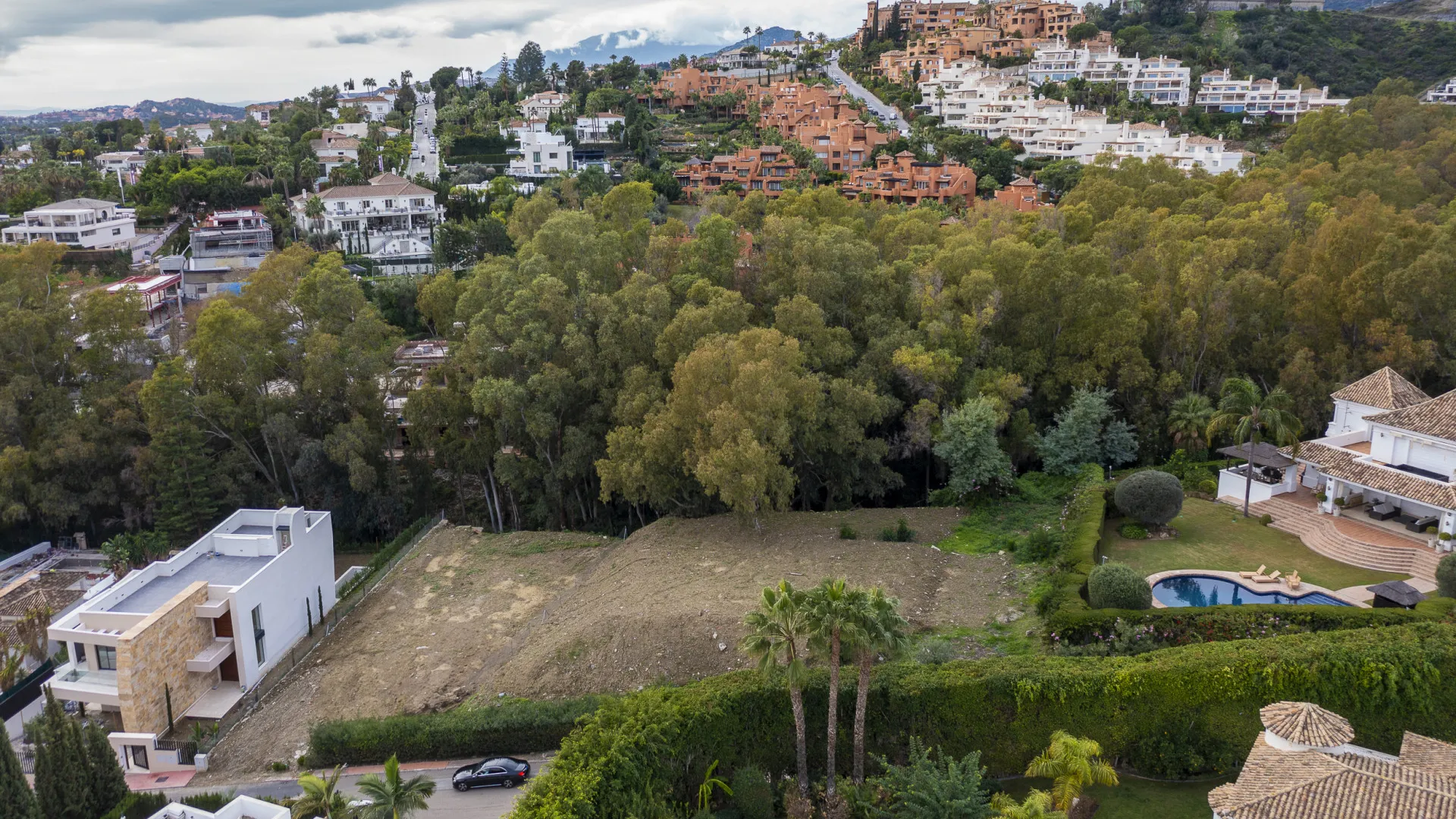 Parcela a la venta en Nueva Andalucia